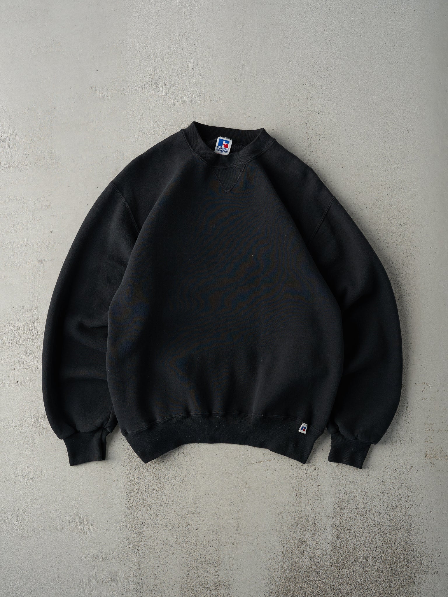 Vintage 90s Black Russell Athletic Blank Crewneck (M)