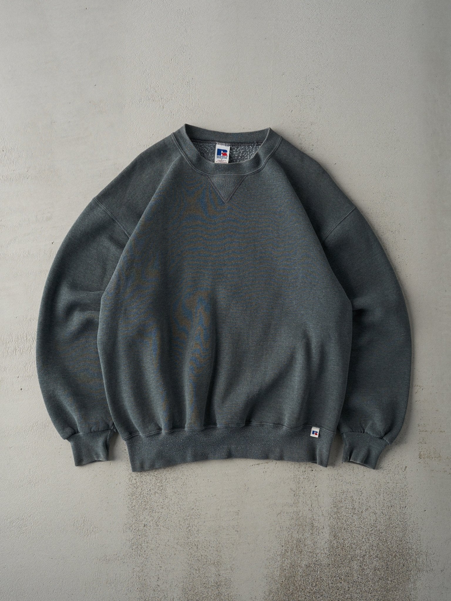 Vintage 90s Charcoal Grey Russell Athletics Blank Crewneck (M)