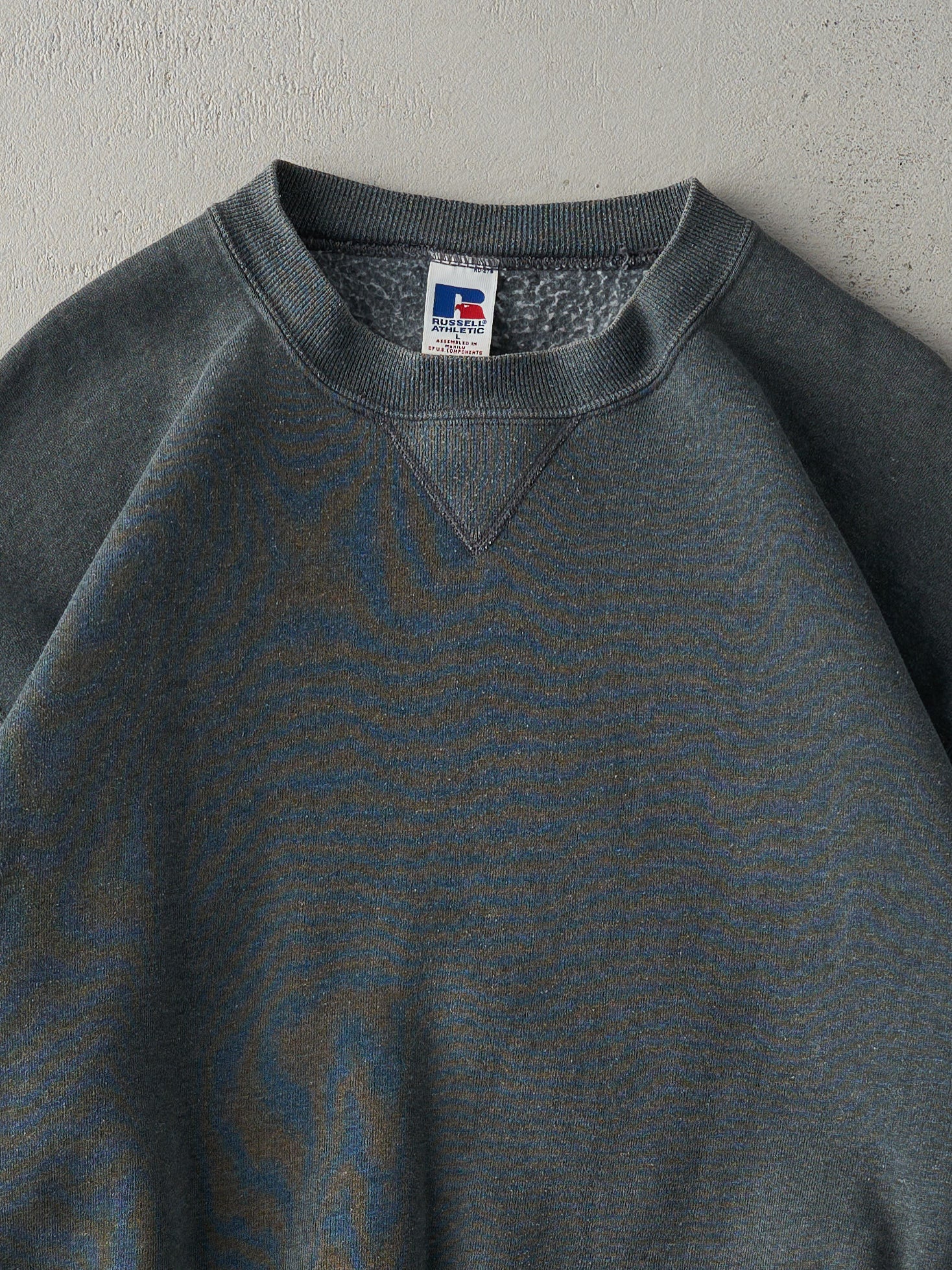 Vintage 90s Charcoal Grey Russell Athletics Blank Crewneck (M)