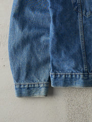 Vintage 90s Mid Wash Levi's Type 3 Denim Jacket (S/M)