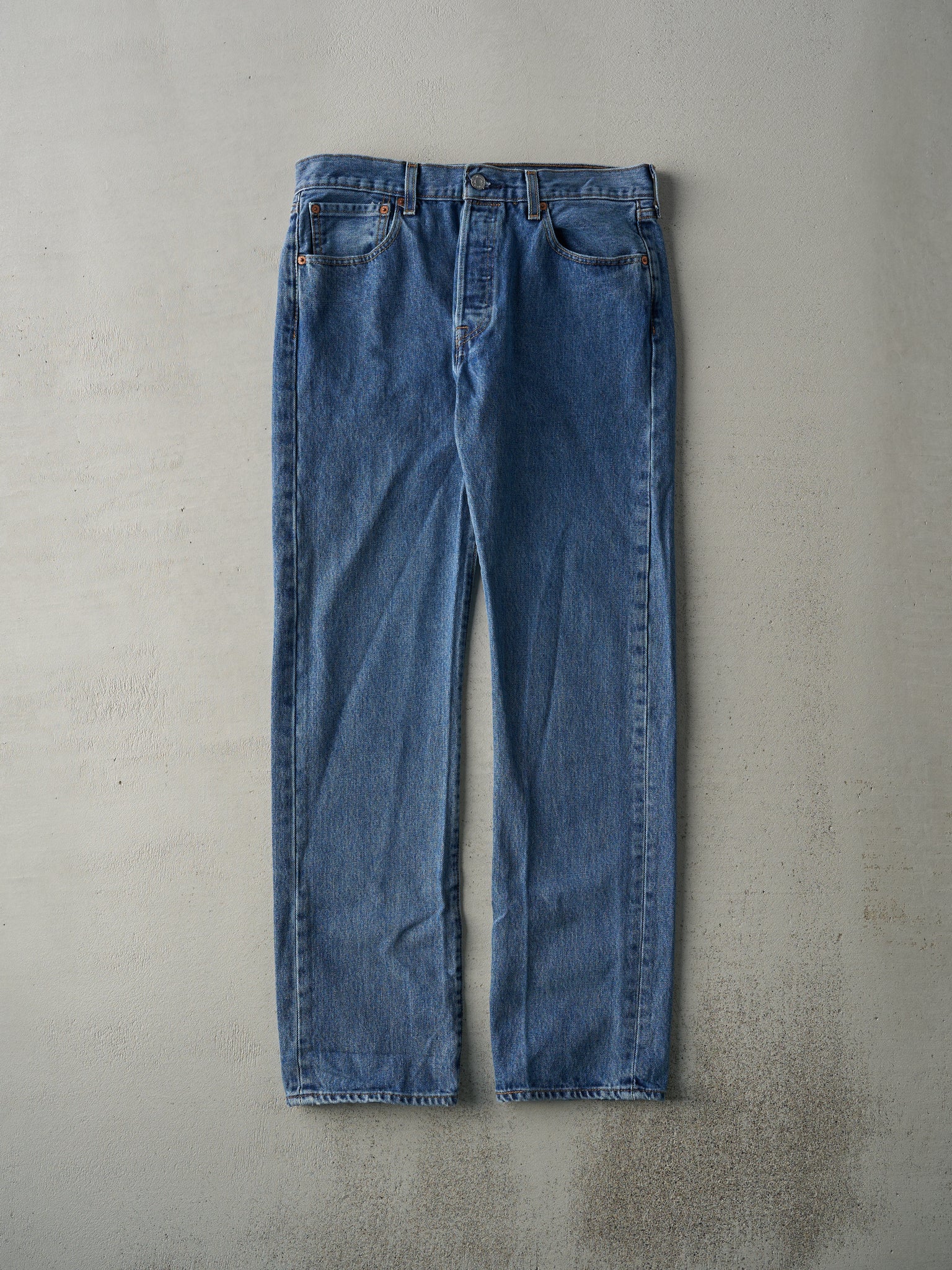 Vintage Y2K Mid Wash Levi's 501 Jeans (32x31)