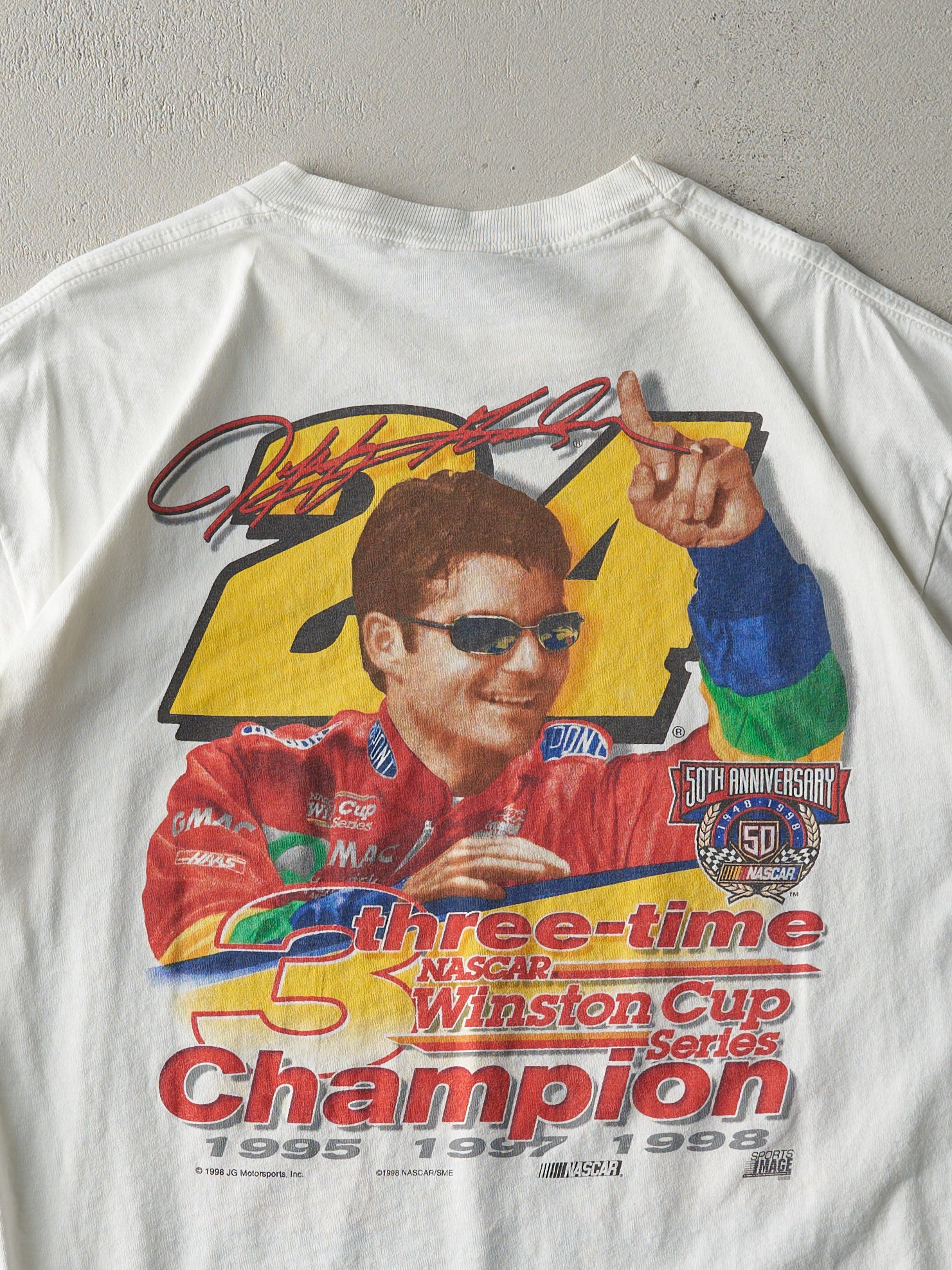 Vintage 98' White Jeff Gordon 3 Time Nascar Champion Tee (M)