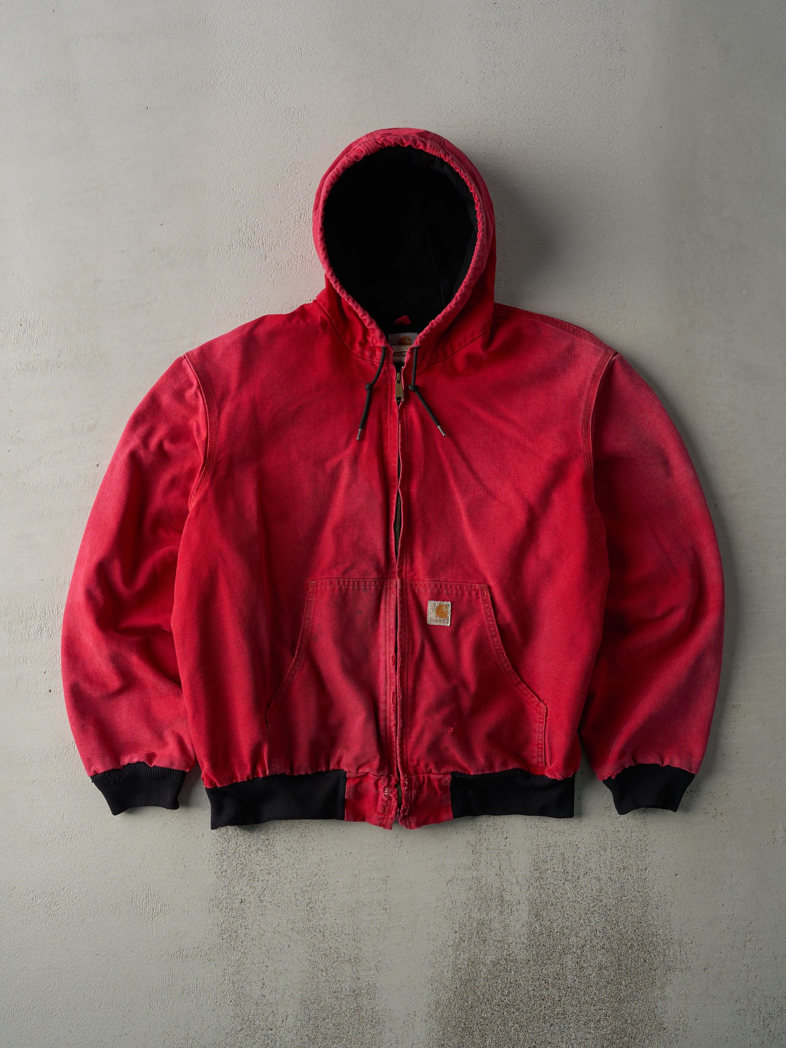 Vintage Y2K Faded Red Carhartt Hooded Workwear Jacket (L/XL)