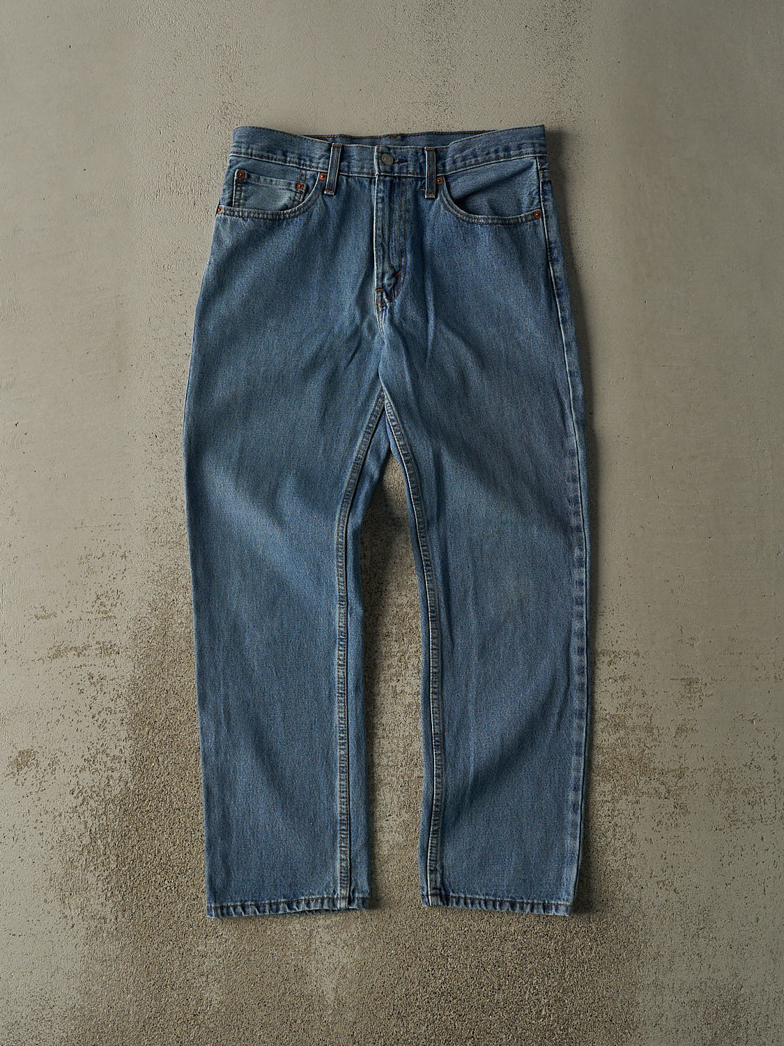 Vintage Y2K Mid Wash Levi's 516 Jeans (32x30)