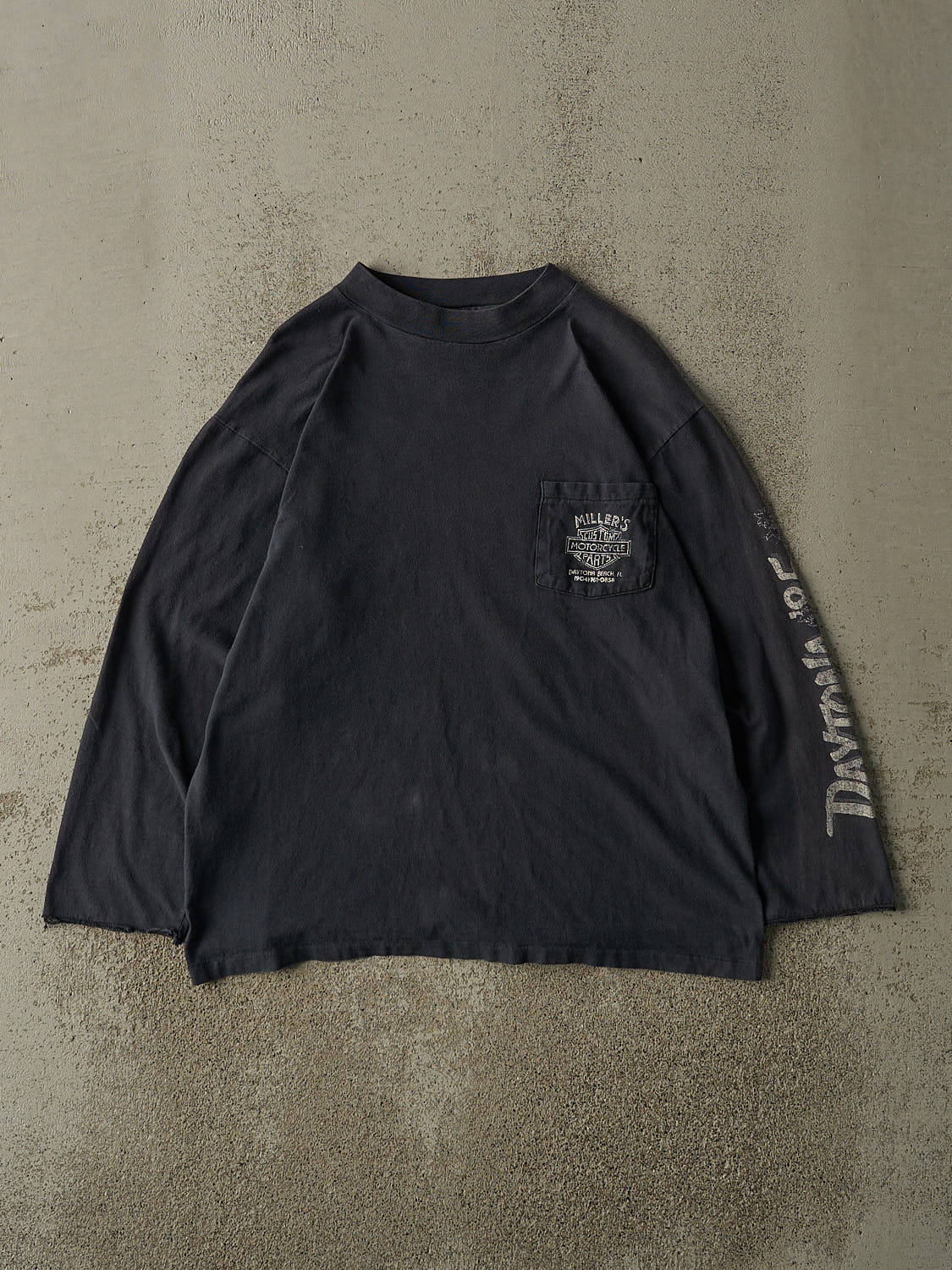 Vintage 85' Faded Black Daytona Bike Week Pocket Long Sleeve (M/L)