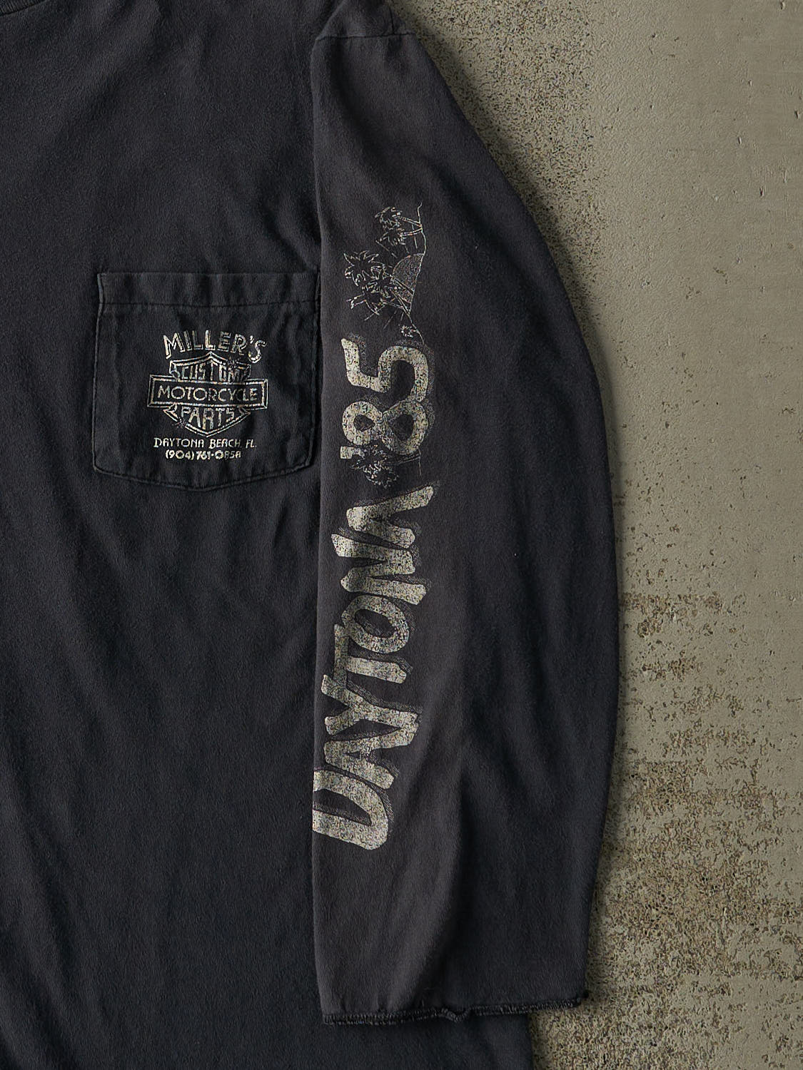 Vintage 85' Faded Black Daytona Bike Week Pocket Long Sleeve (M/L)