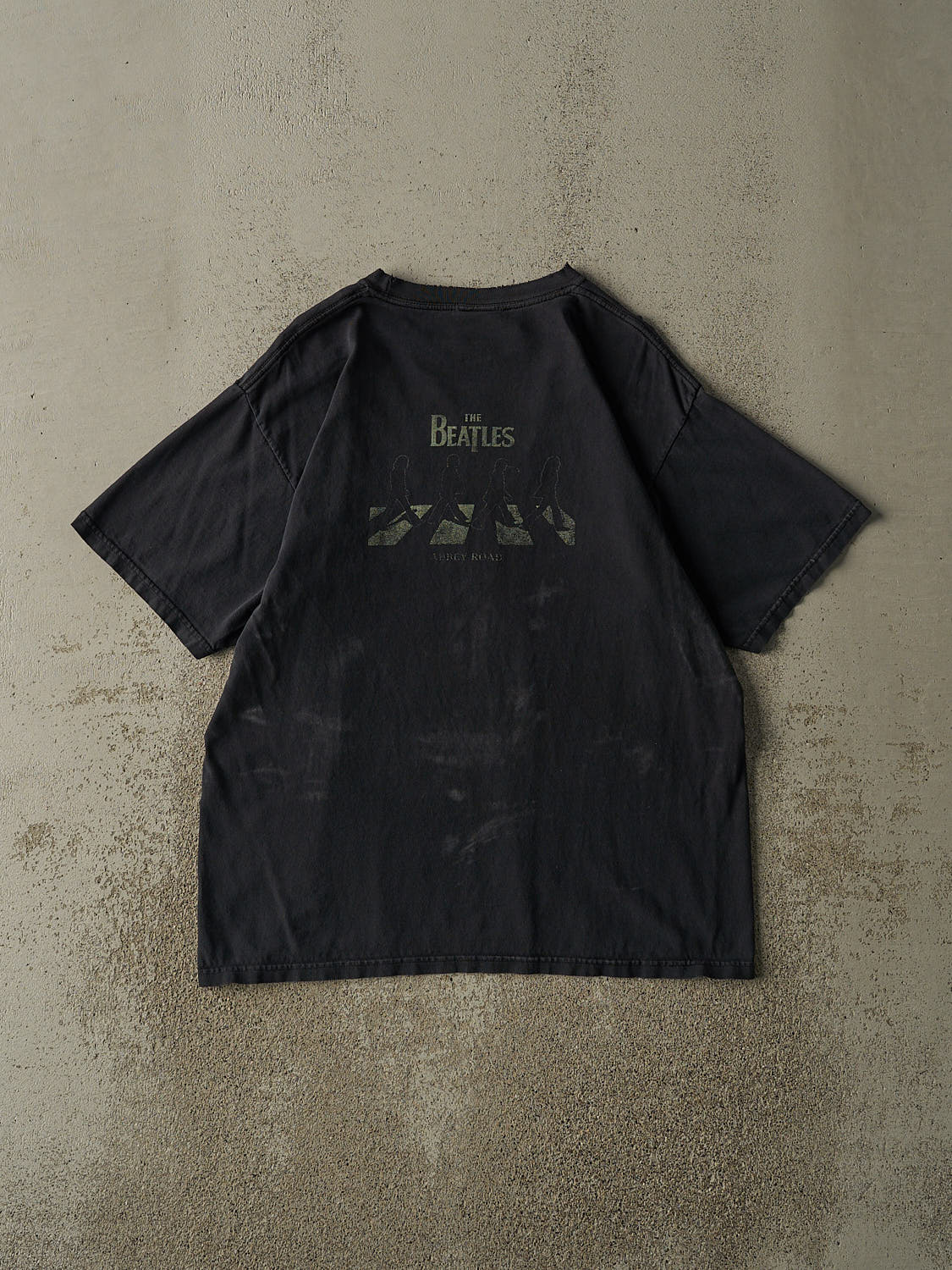 Vintage 90s Faded Black The Beatles Abbey Road Embroidered Tee (M/L)