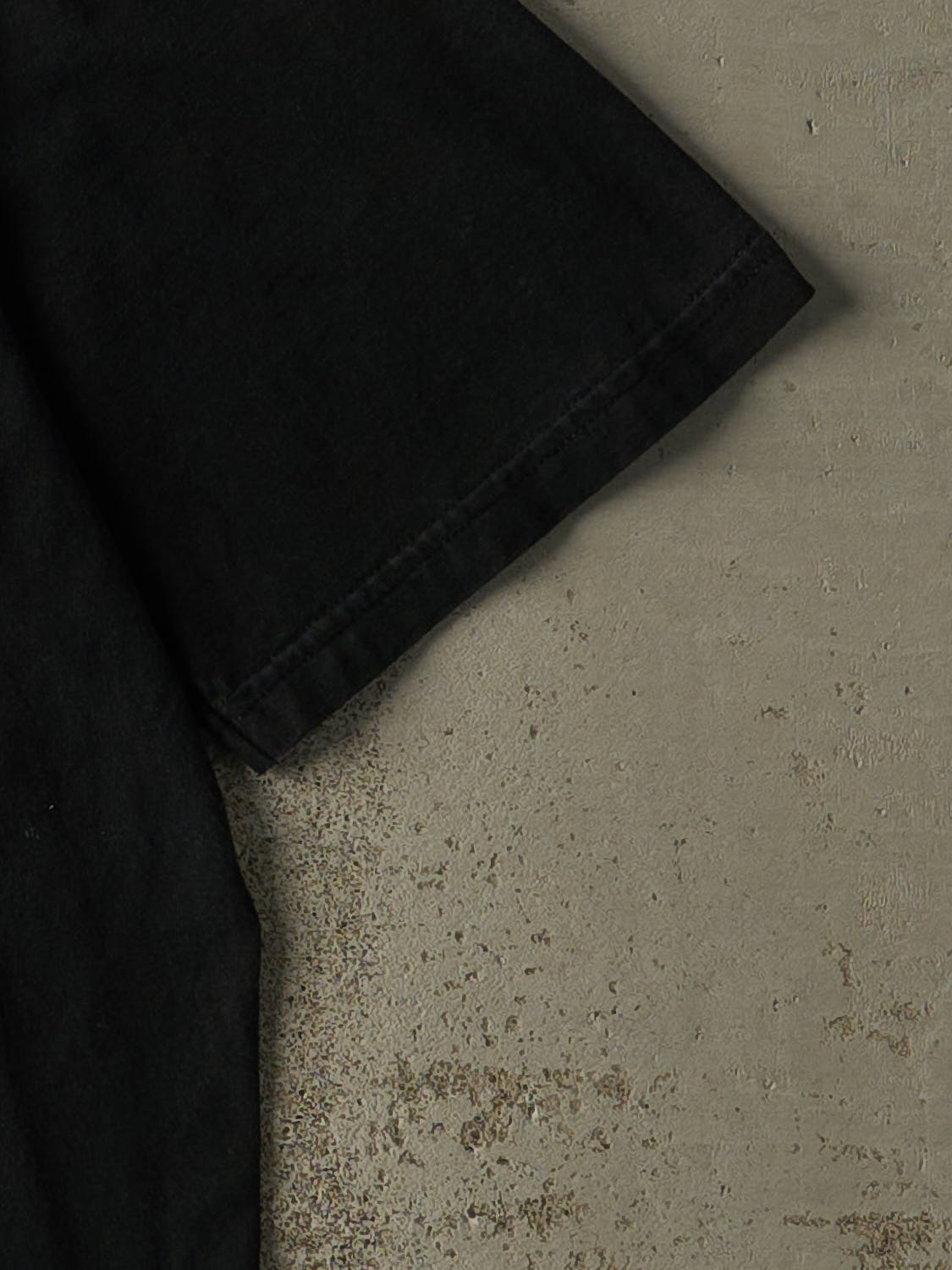 Vintage 90s Black Blank Pocket Tee (S/M)