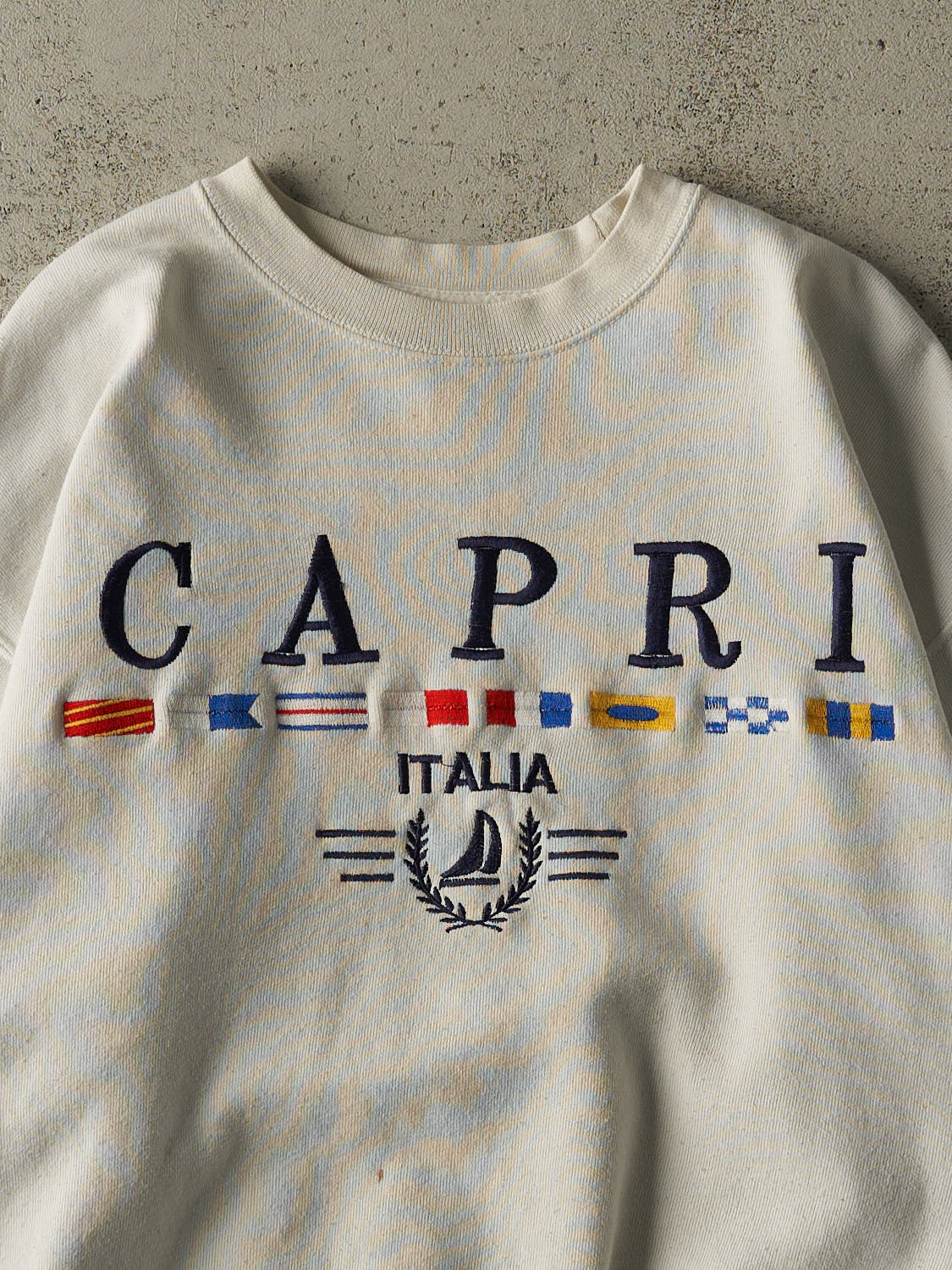 Vintage 90s White Capri Italia Embroidered Crewneck (M/L)