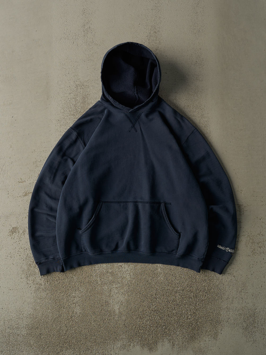 Vintage 90s Navy Blue World Athletics Embroidered Boxy Hoodie (M/L)