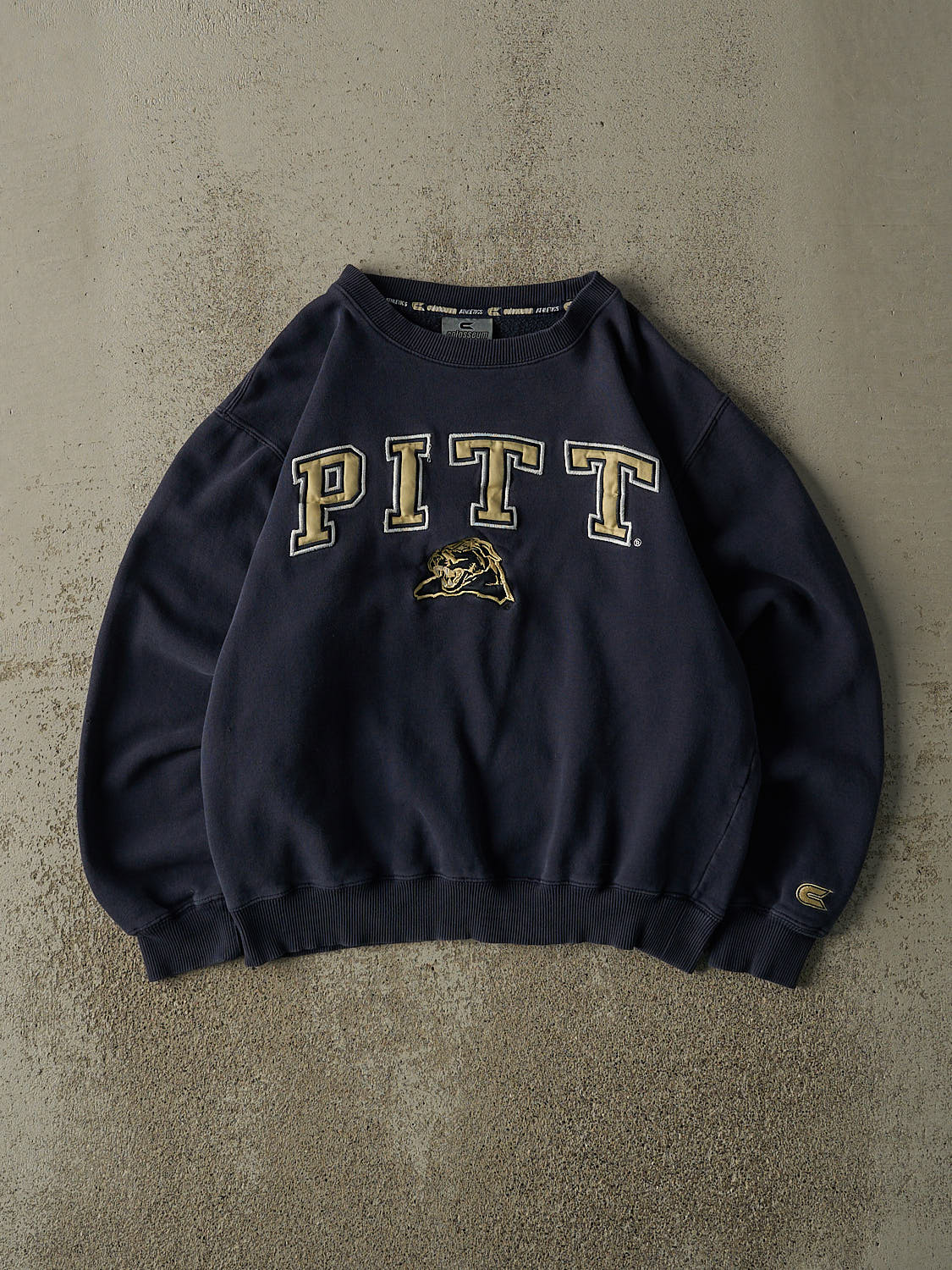 Vintage Y2K Navy Blue University of Pittsburgh Panthers Embroidered Crewneck (S/M)