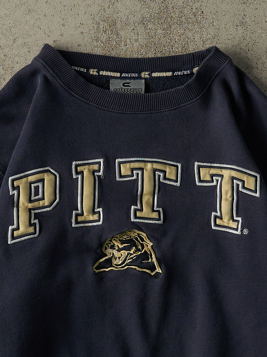 Vintage Y2K Navy Blue University of Pittsburgh Panthers Embroidered Crewneck (S/M)