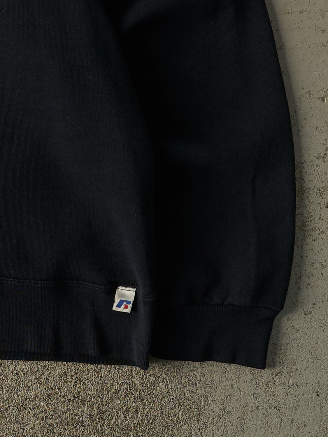 Vintage Y2K Black Russell Athletic Blank Crewneck (XL)