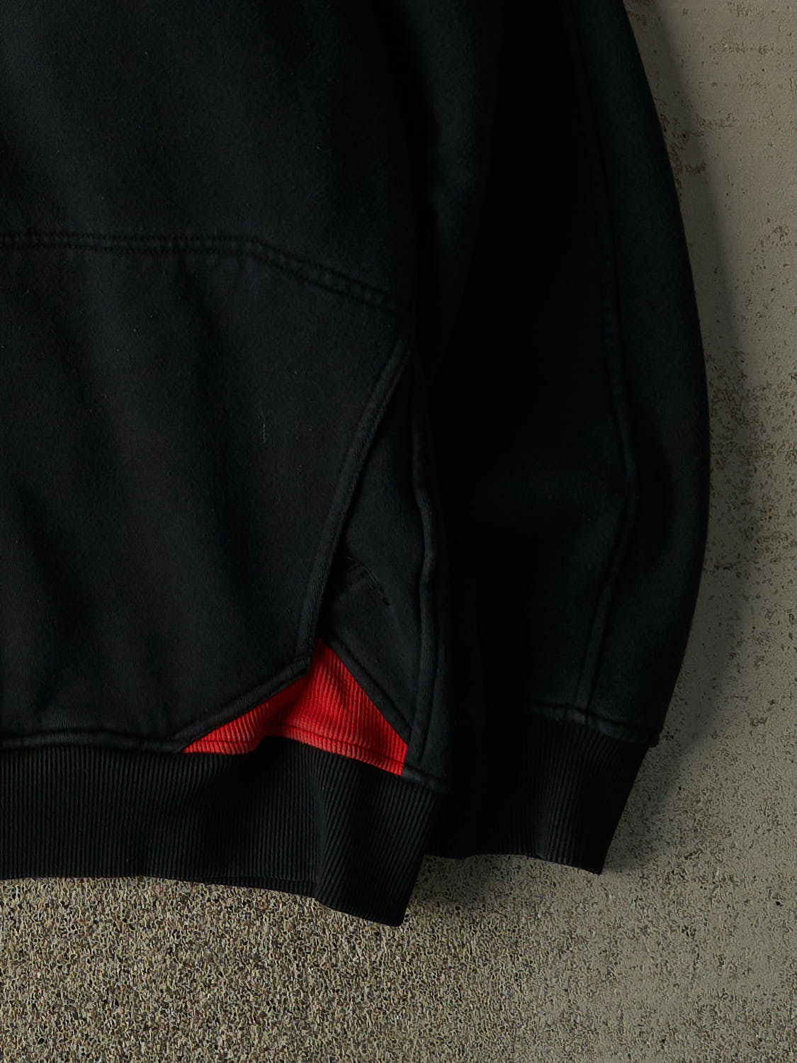 Vintage Y2K Black University of Cincinnati Bearcats Nike Centre Swoosh Hoodie (XXL/XXXL)