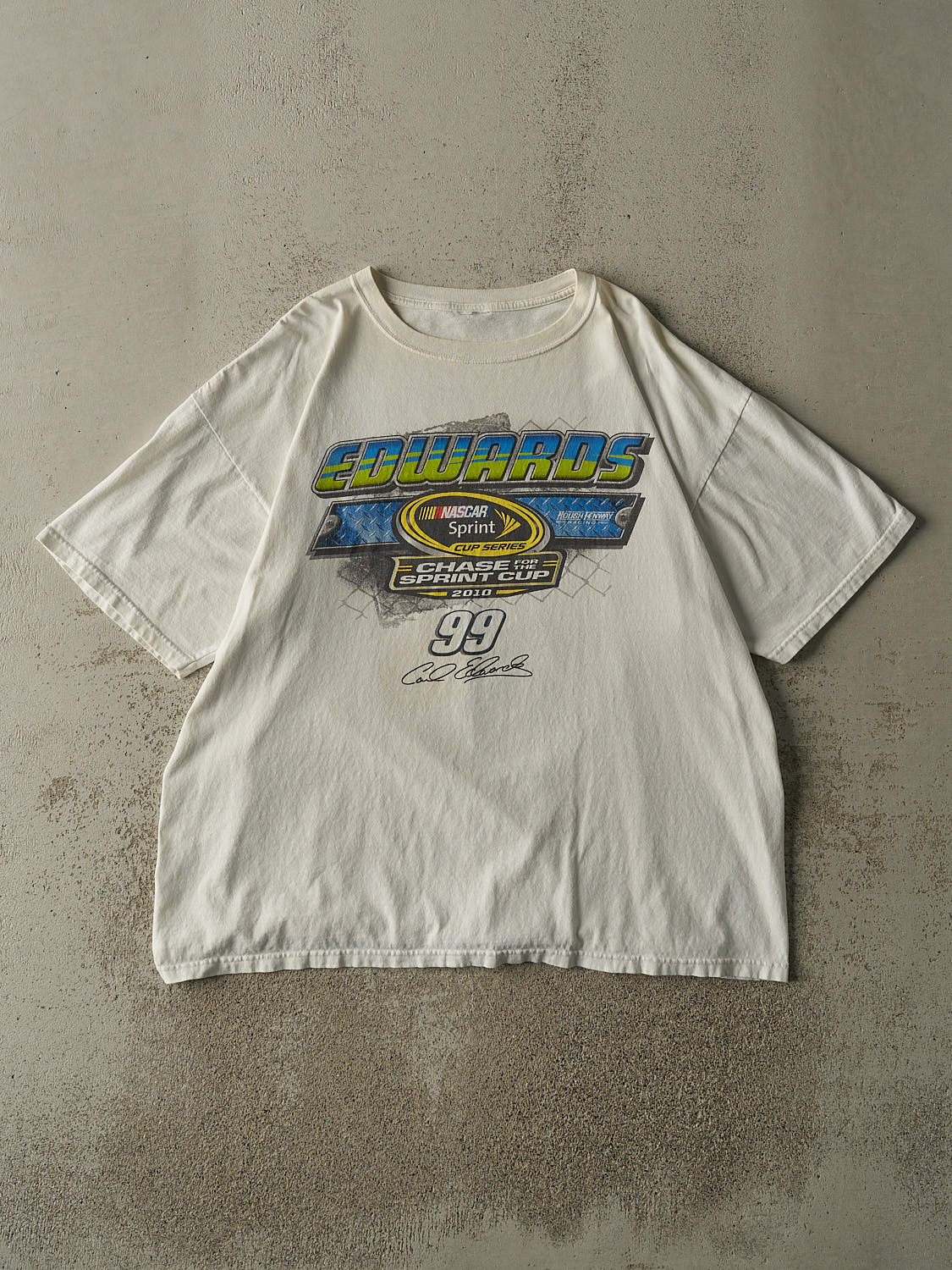 Vintage 10' White Carl Edwards Nascar Racing Tee (XL/XXL)