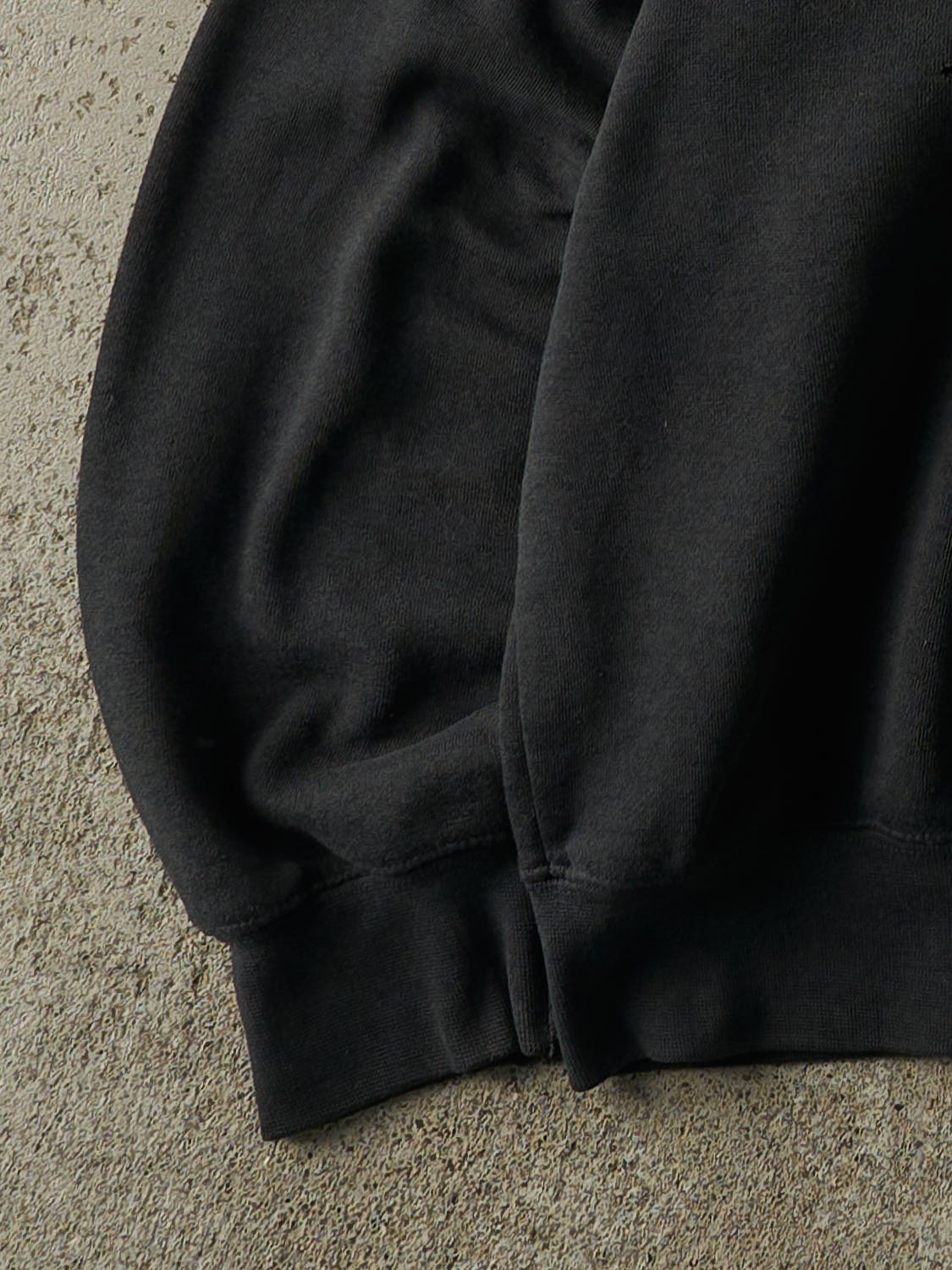 Vintage 90s Faded Black Wilson Embroidered Crewneck (XL)
