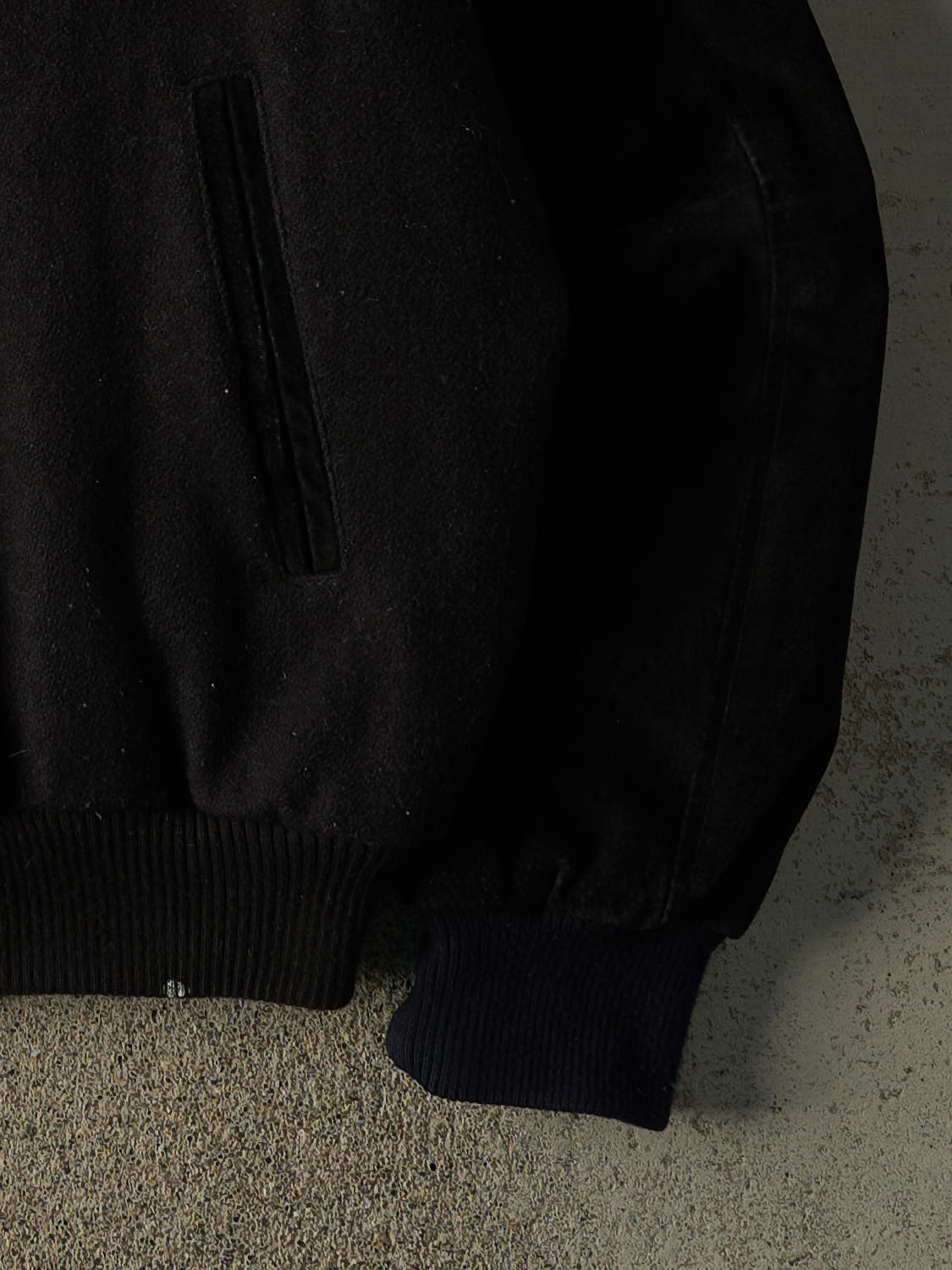 Vintage 90s Black Wool Suede Embroidered Varsity Jacket (L/XL)