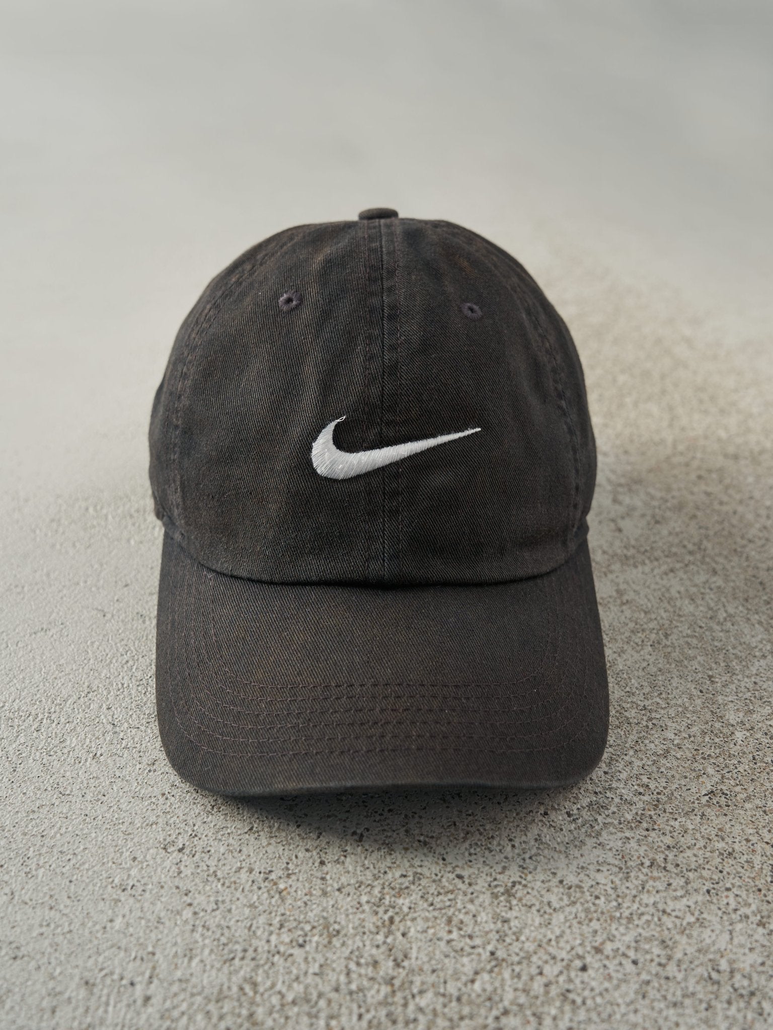 Vintage Y2K Black Nike Swoosh Strapback Hat