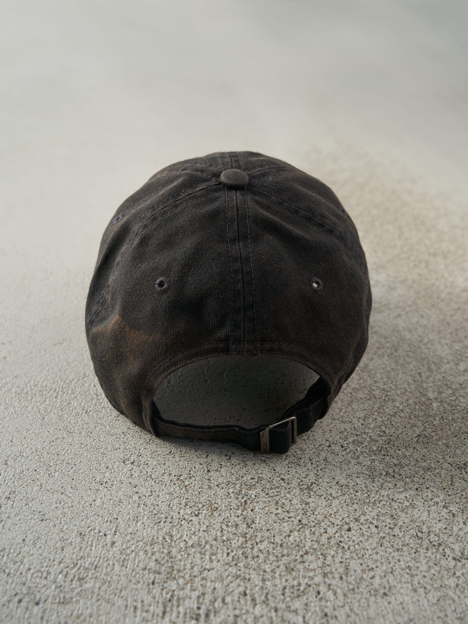 Vintage Y2K Black Nike Swoosh Strapback Hat