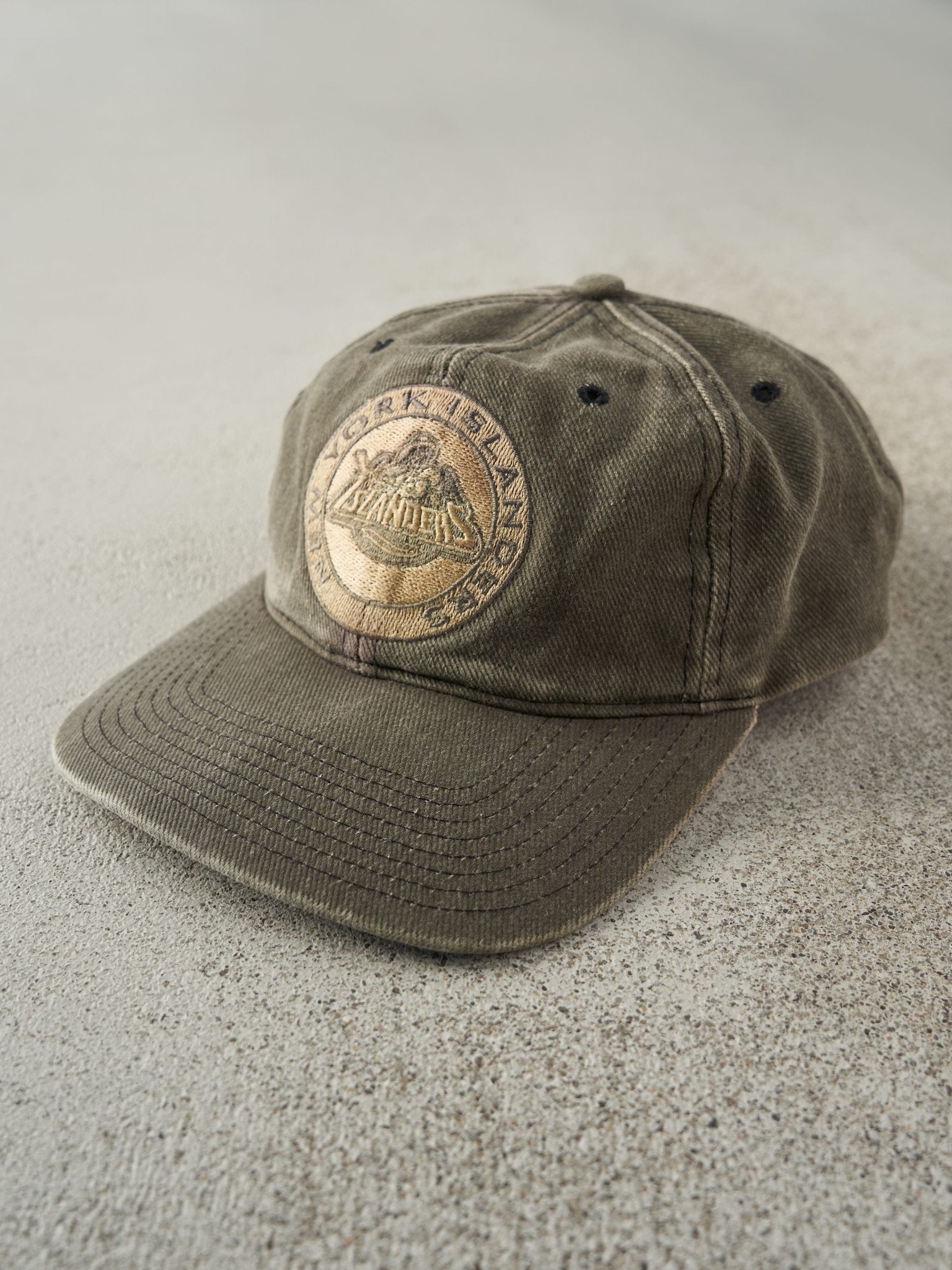 Vintage 90s Green Embroidered New York Islanders Strapback