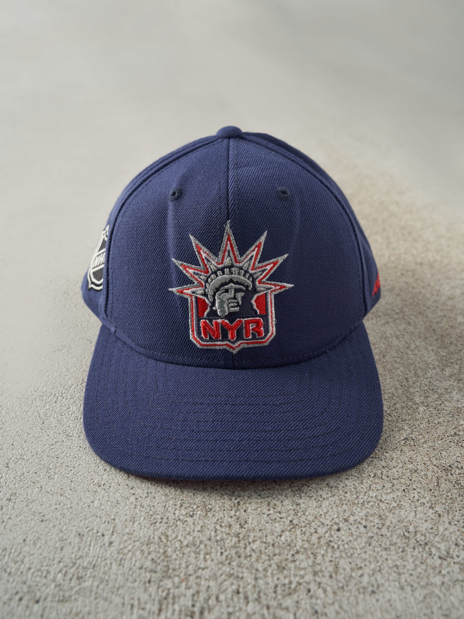 Vintage Y2K Navy Blue New York Rangers Embroidered Snapback