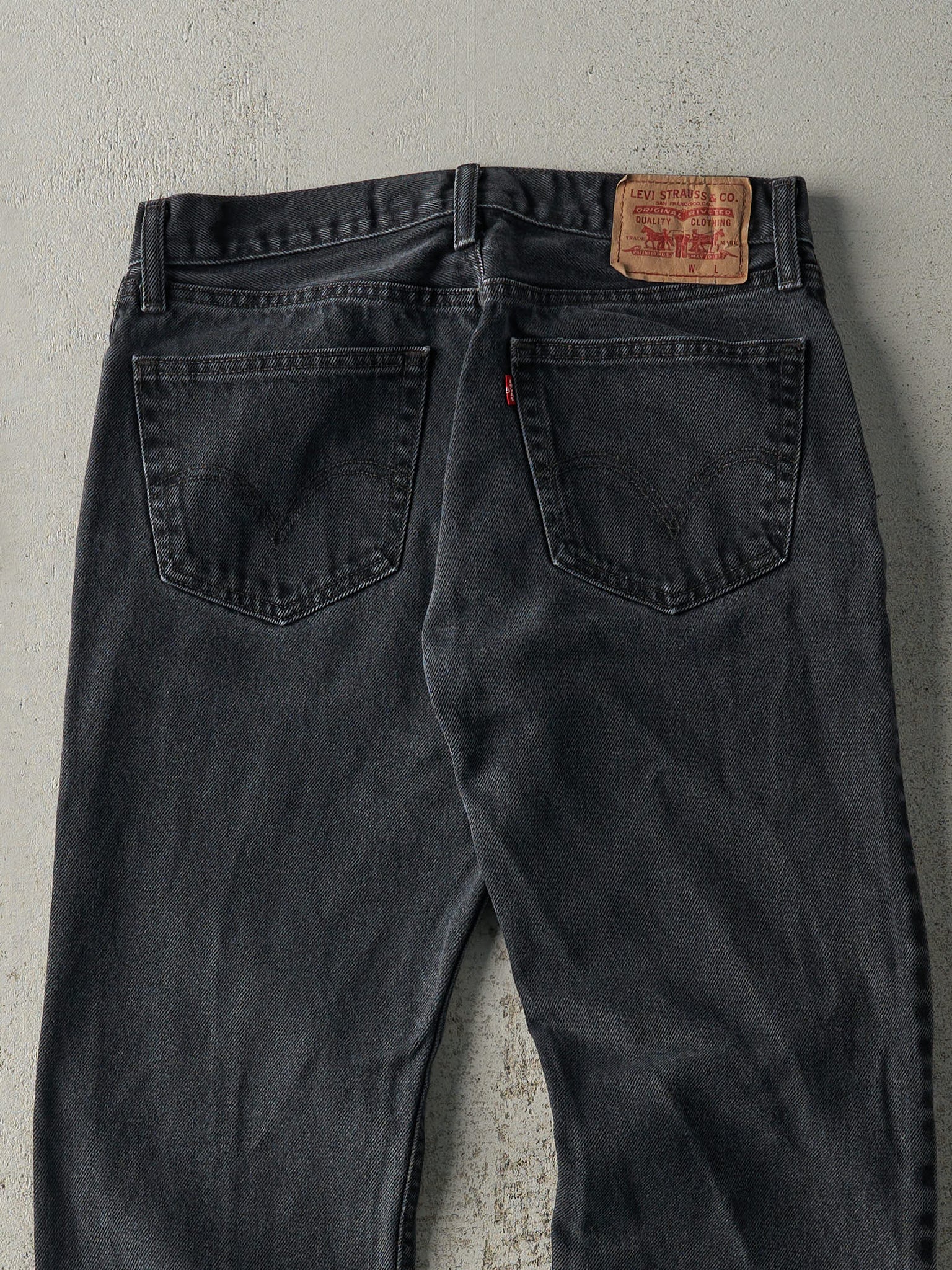 Vintage Y2K Faded Black Levi's 505 Denim Pants (32x29.5)