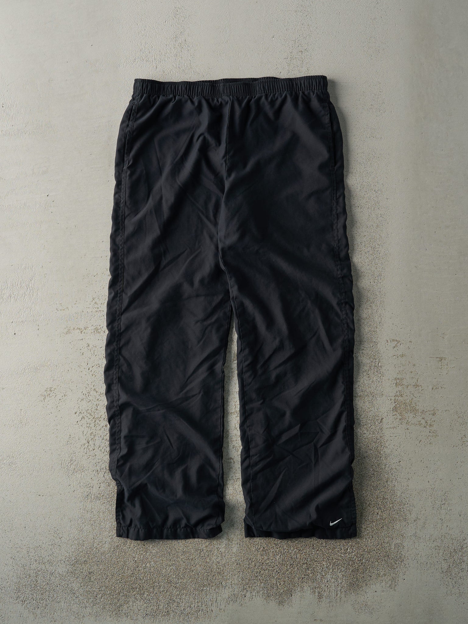 Vintage Y2K Black Nike Track Pants (35.5x29)