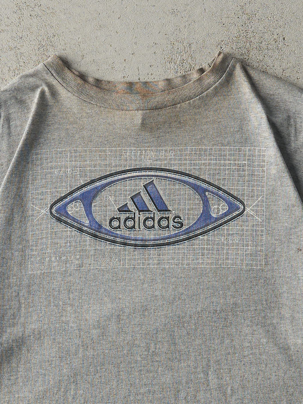 Vintage 90s Grey Adidas Logo Tee (L/XL)