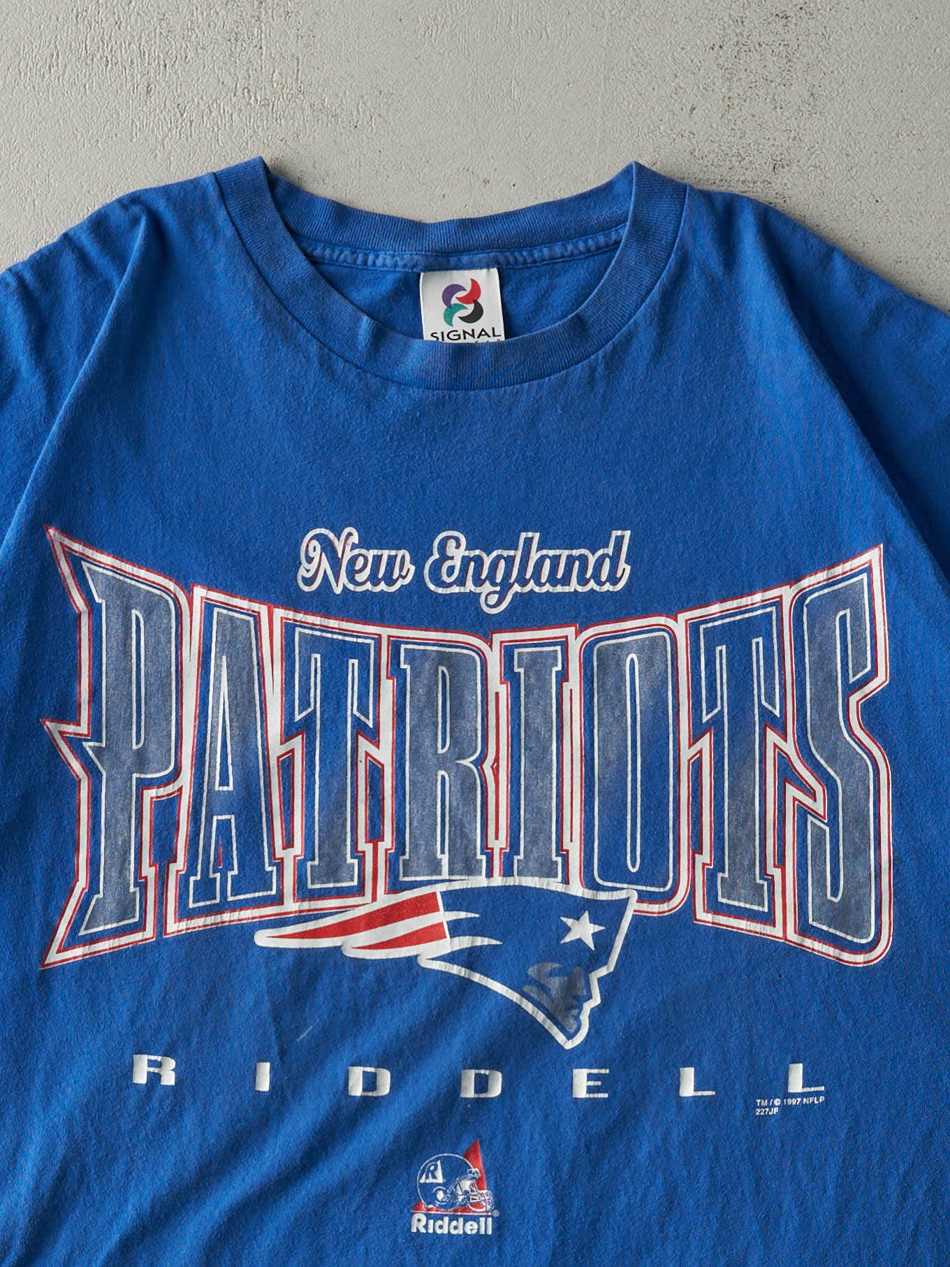 Vintage 97' Blue New England Patriots Single Stitch Tee (XXL)