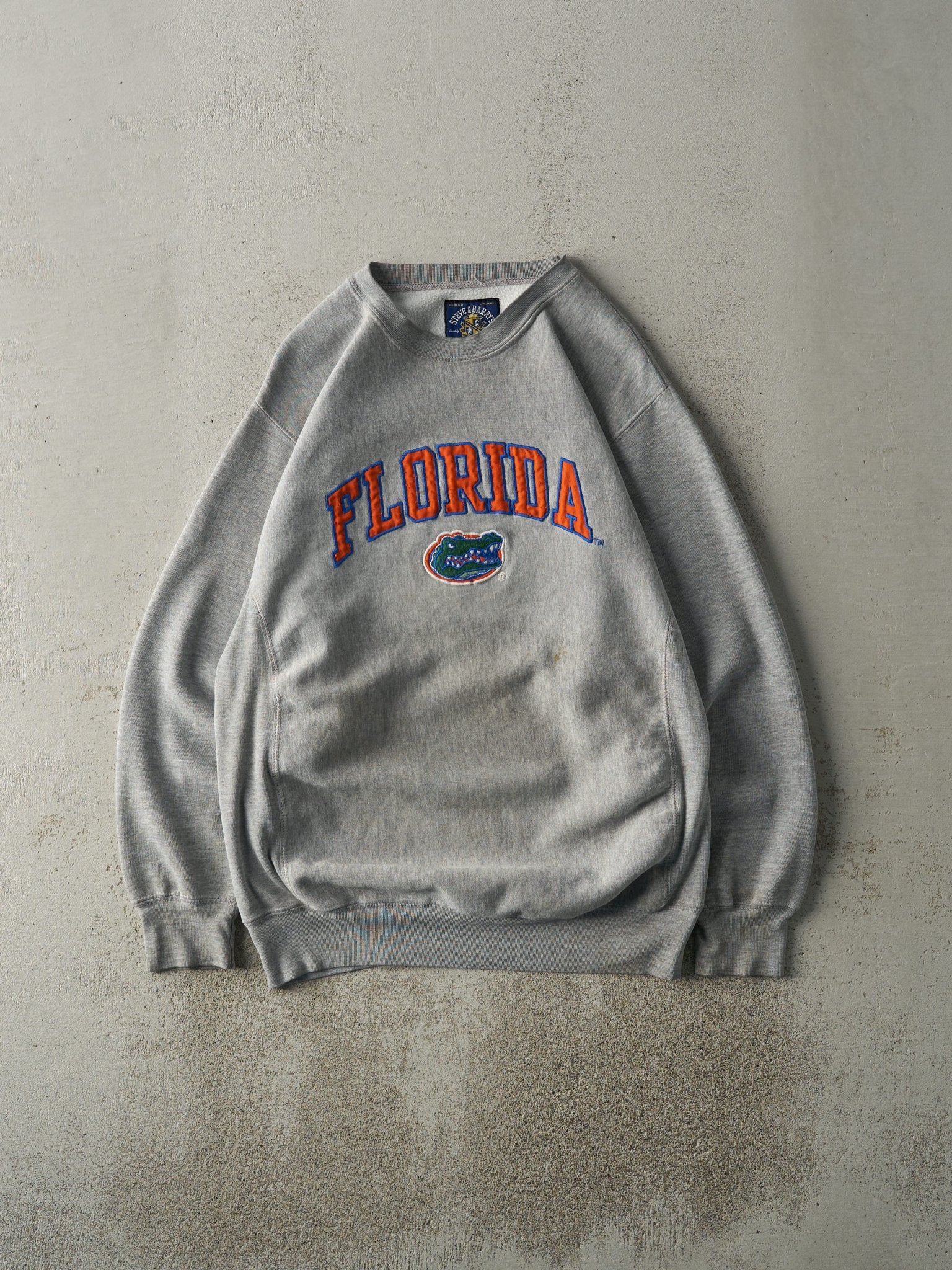 Vintage Y2K Grey University of Florida Gators Crewneck (M)