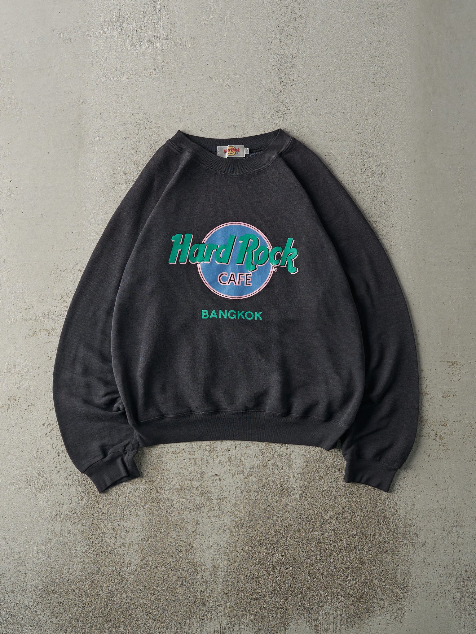 Vintage 80s Faded Black Hard Rock Cafe Bangkok Crewneck (M)