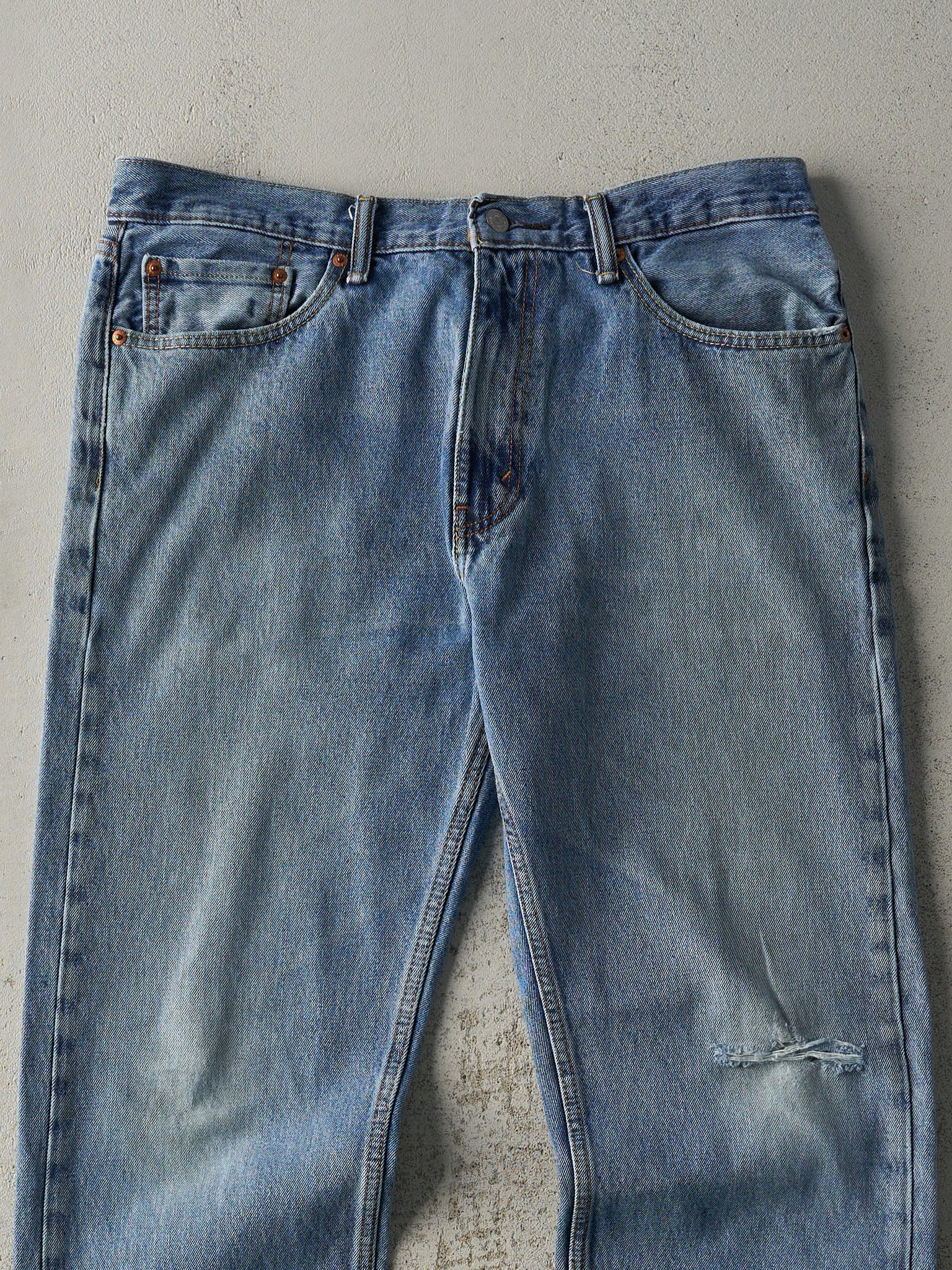 Vintage Y2K Mid Wash Levi s 505 Jeans 36x29