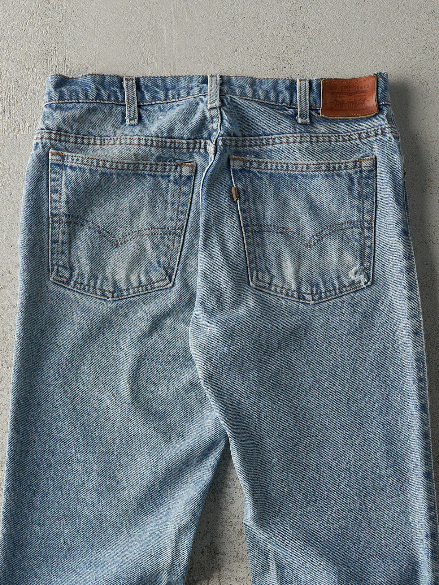 Vintage 80s Light Wash Levi's Leather Tab Jeans (30x29)