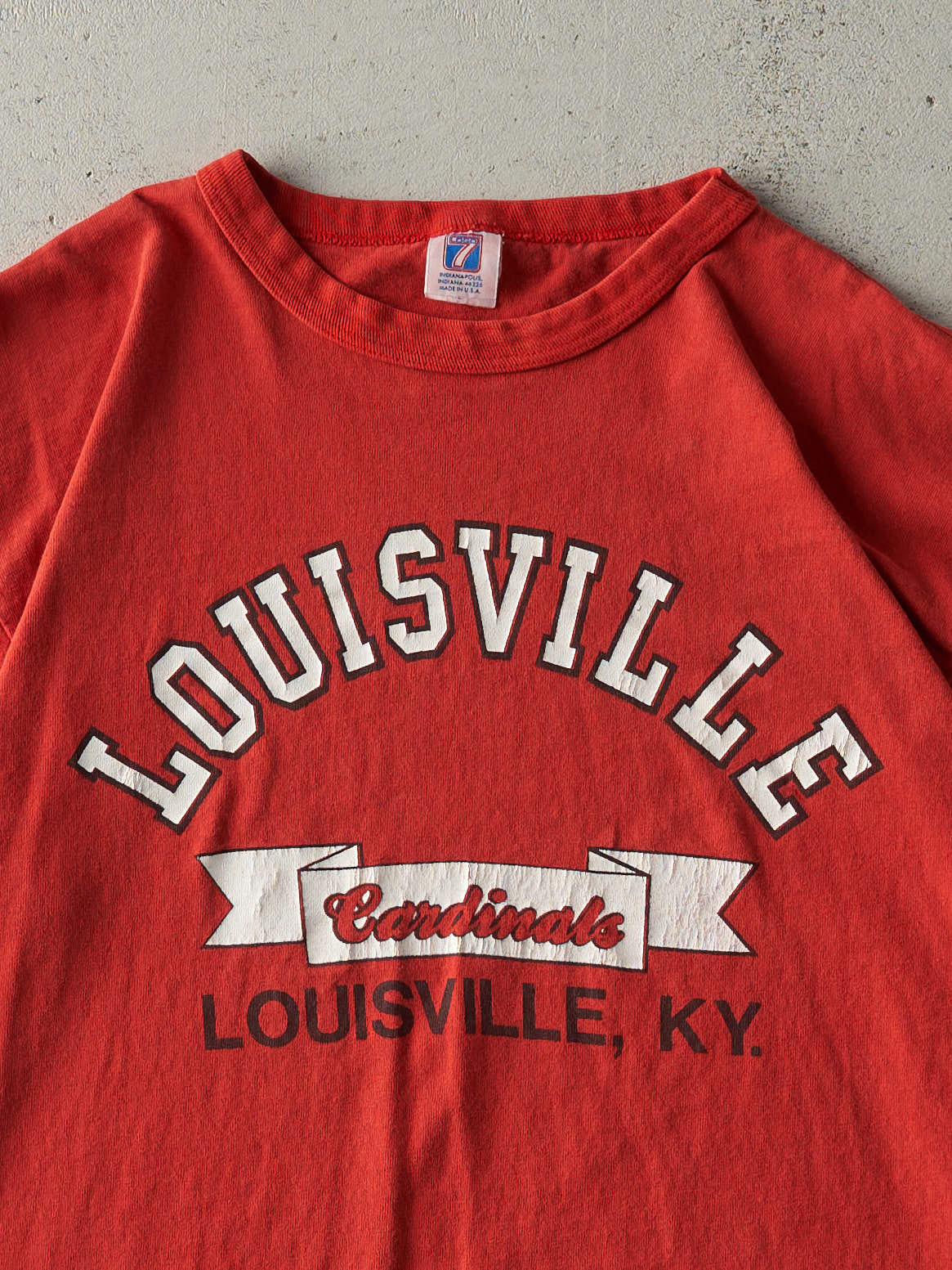 Vintage 90s Red Louisville Cardinals Tee (M/L)