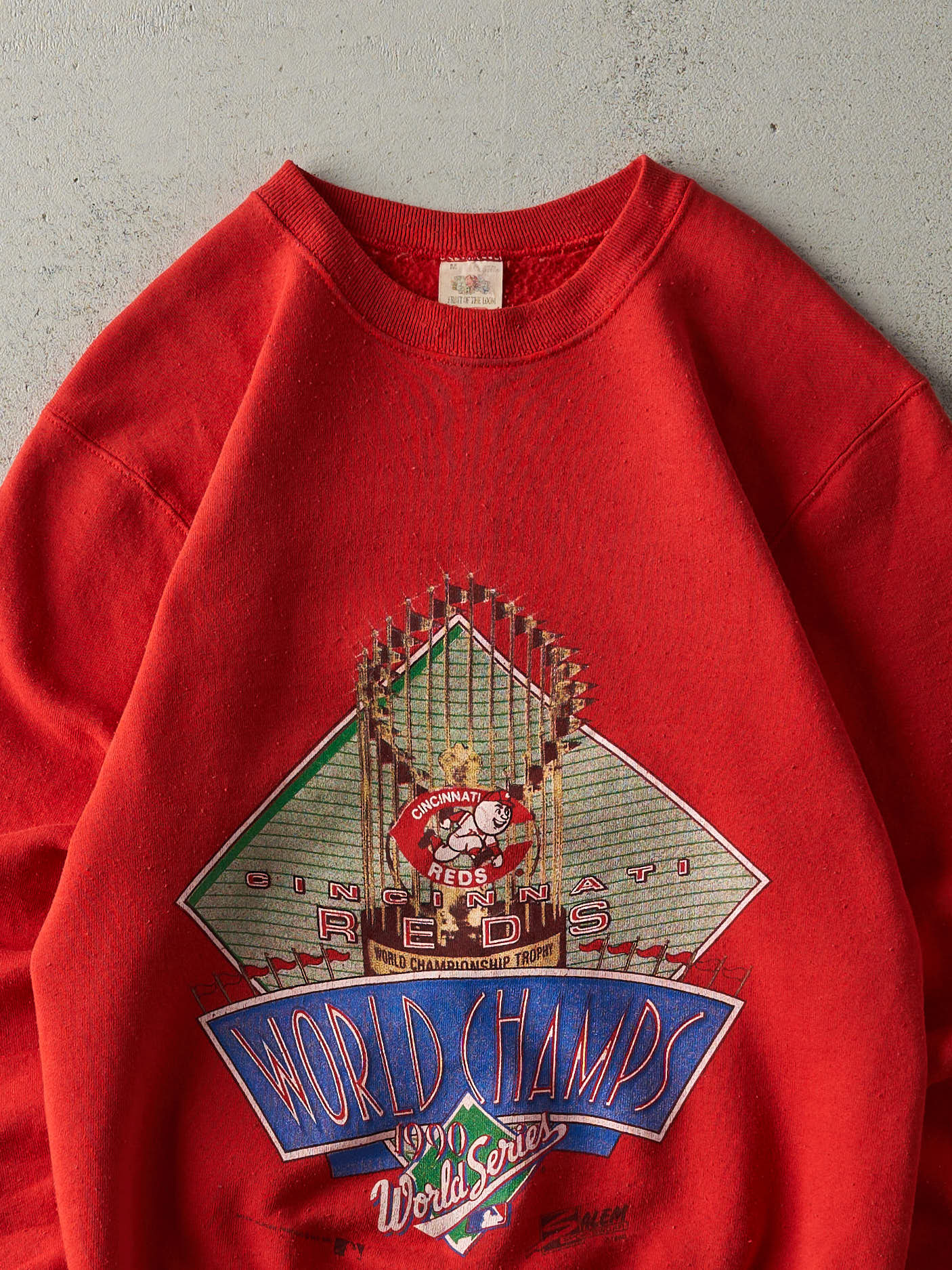 Vintage 90' Red Cincinnati Reds World Series Champs Crewneck (S)