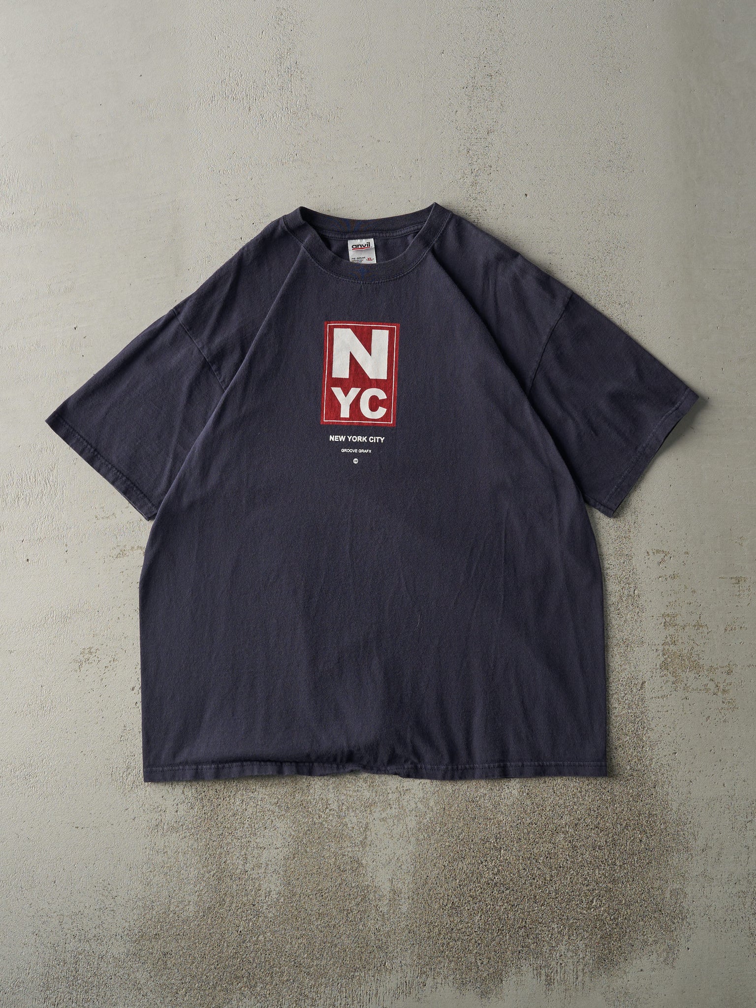 Vintage Y2K Navy Blue NYC Tee (L)