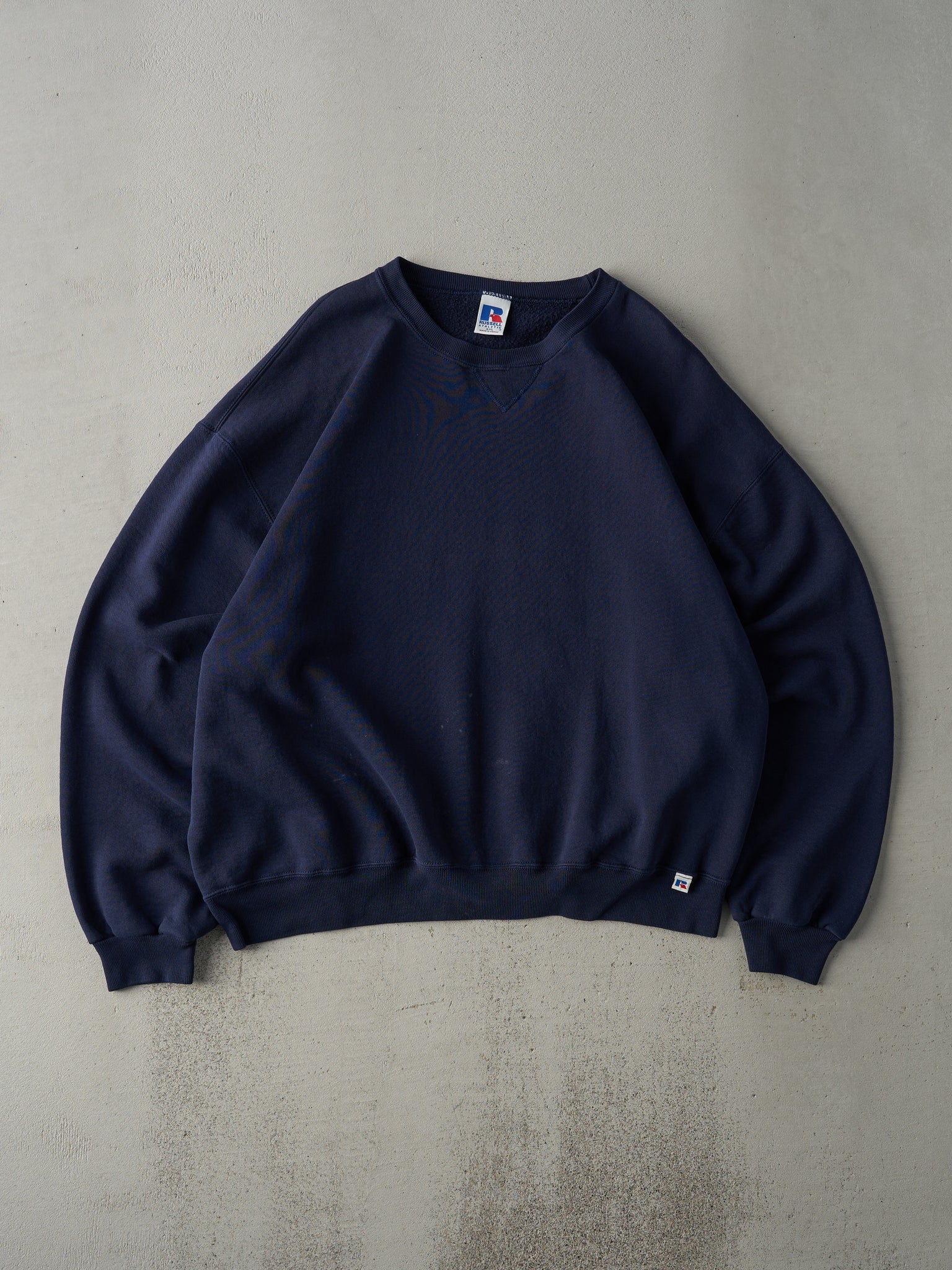 Vintage 90s Navy Blue Russell Athletics Blank Crewneck (XL)