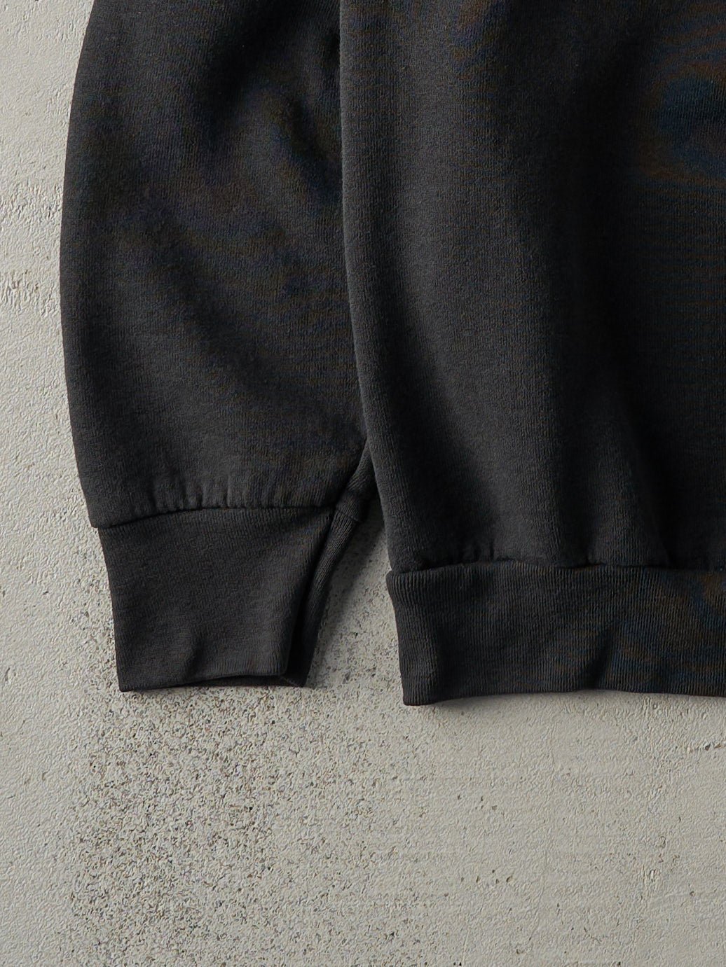 Vintage 90s Faded Black Blank Crewneck (M)