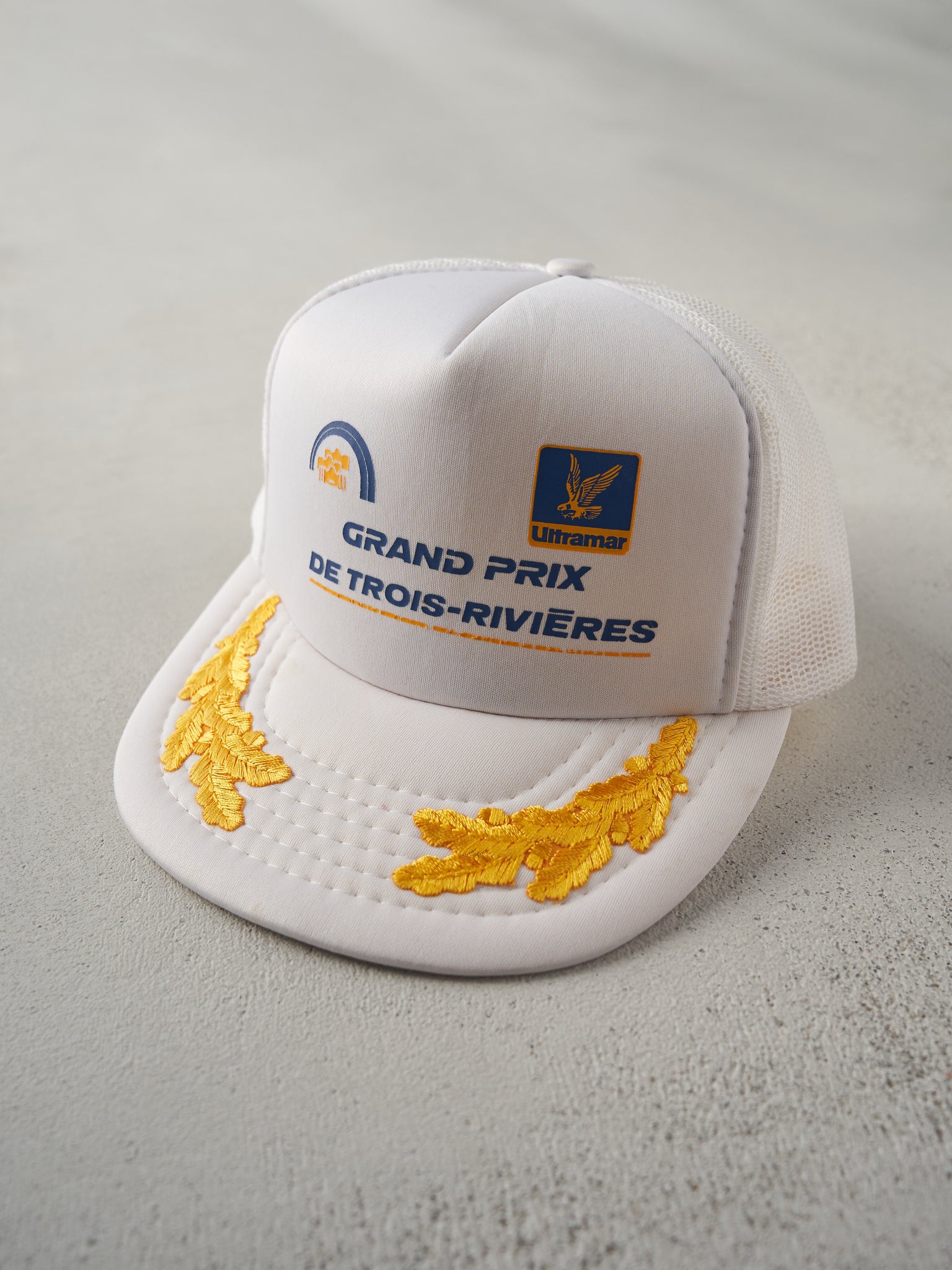 Vintage 80s White Grand Prix De Trois Rivieres Embroidered Foam Trucker Hat