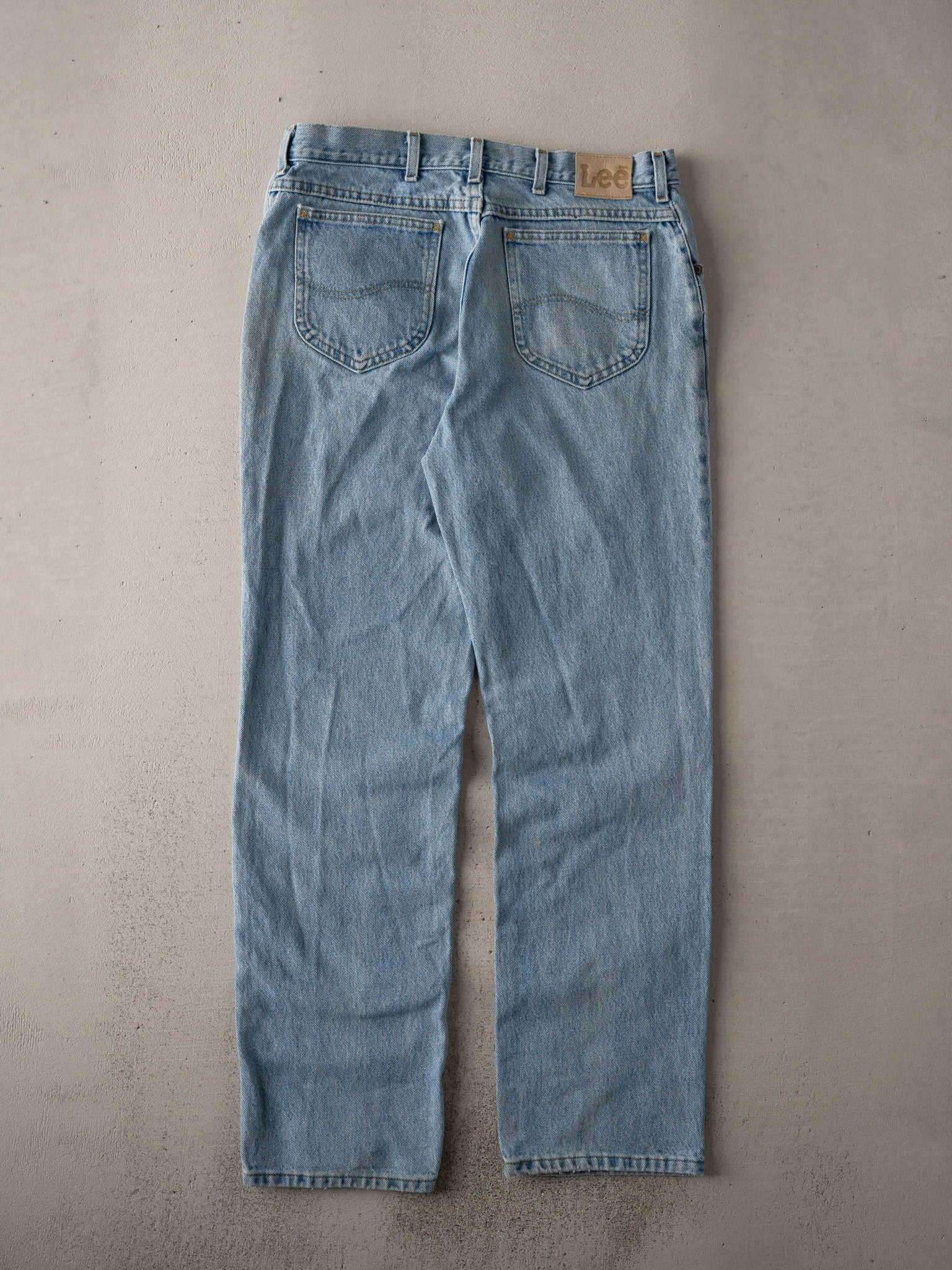 Vintage 90s Light Blue Lee Denim Jeans (35 x 31)