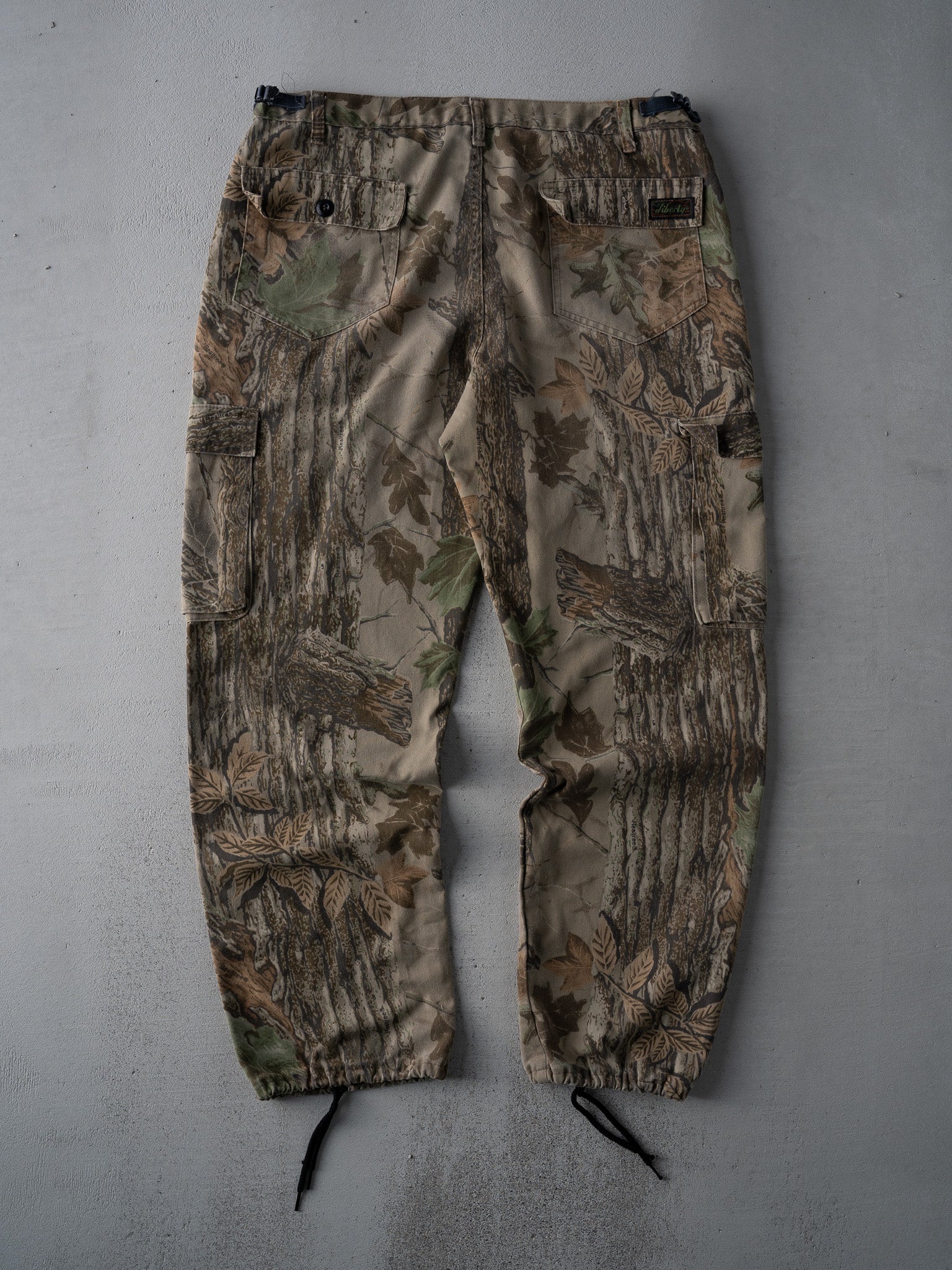 Vintages 90s Real Tree Liberty Parachute Pants (36 - 38 x 30)