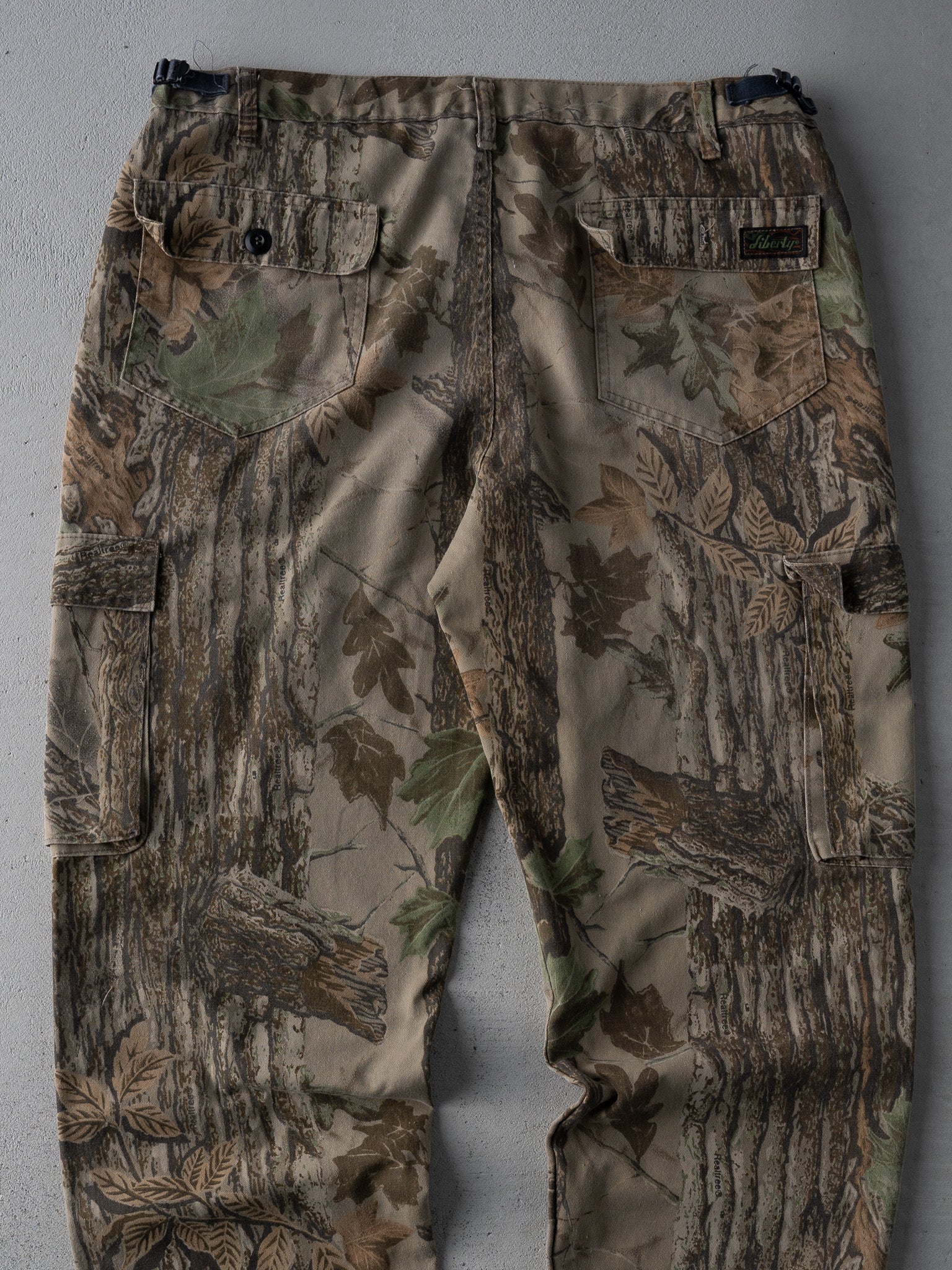 Vintages 90s Real Tree Liberty Parachute Pants (36 - 38 x 30)