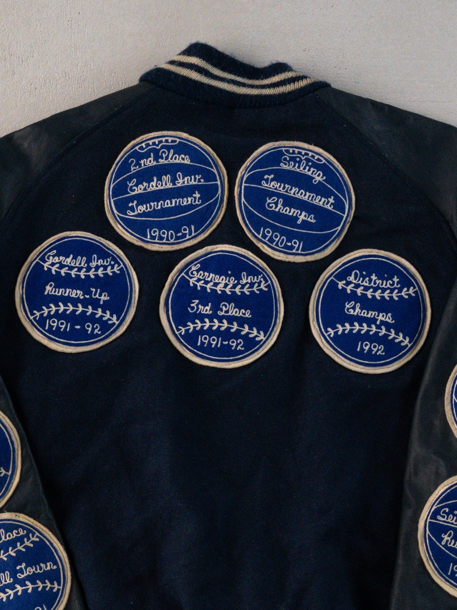 Vintage 93' Navy Chain-stitched Sports Varsity Jacket (M)