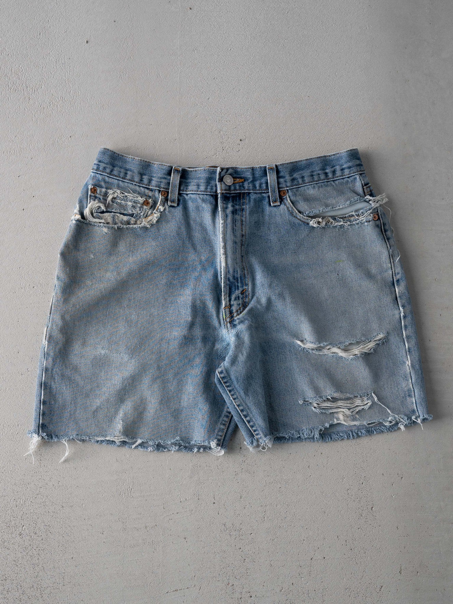 Vintage 90s Blue Levi 550 Distressed Denim Cut Off Shorts (33 x 6)