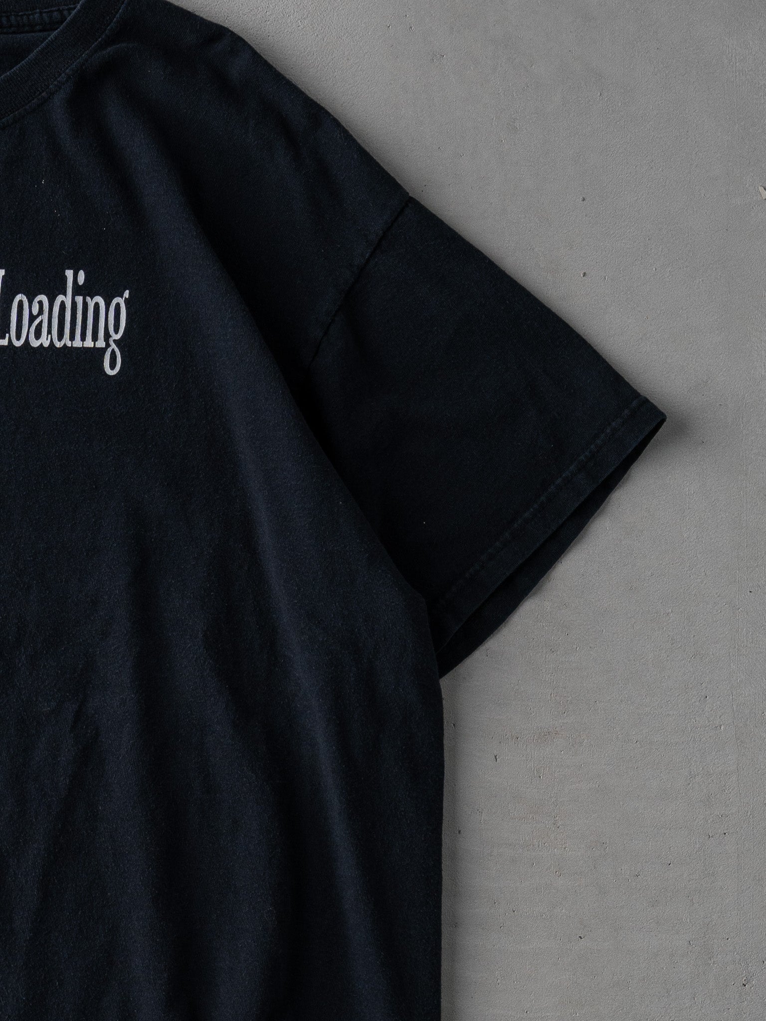 Vintage Y2k Black "Sarcastic Comment Loading" Tee (M/L)