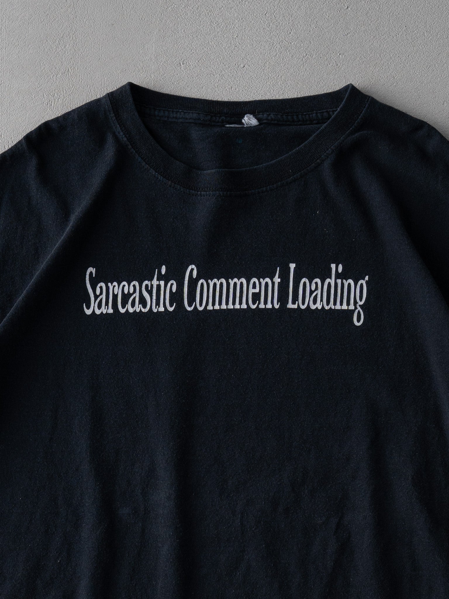 Vintage Y2k Black "Sarcastic Comment Loading" Tee (M/L)