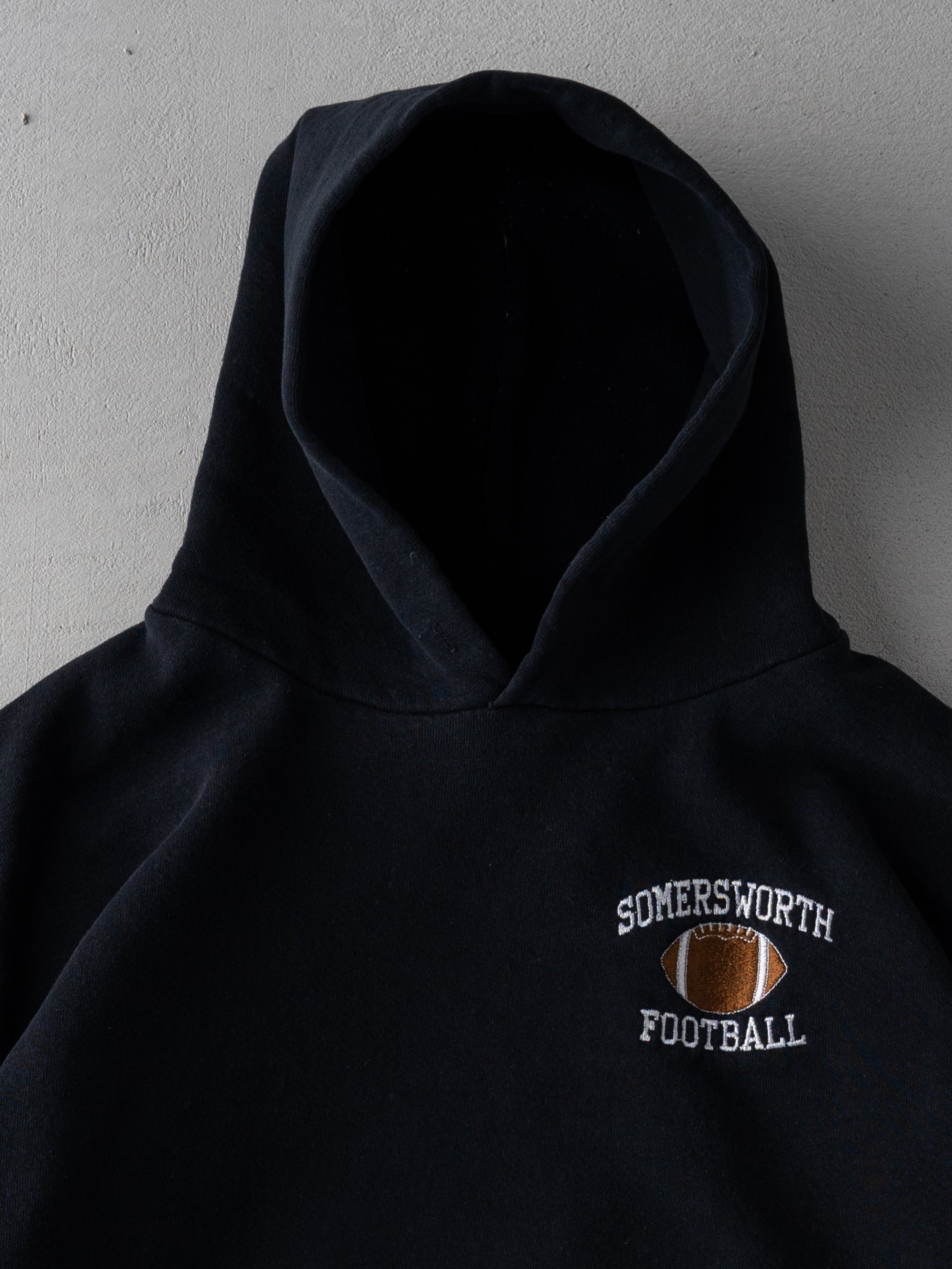 Vintage Y2k Black Somersworth Football Russell Athletic Boxy Hoodie (L)