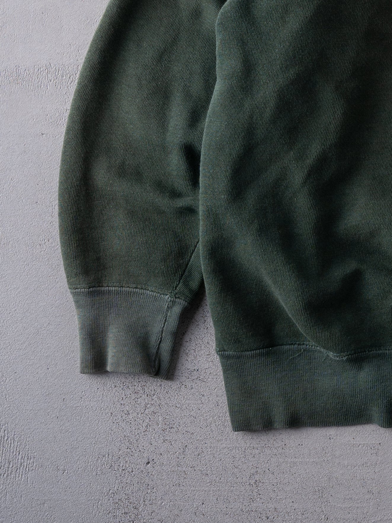 Vintage 80s Washed Green Sun Faded Raglan Crewneck (M)