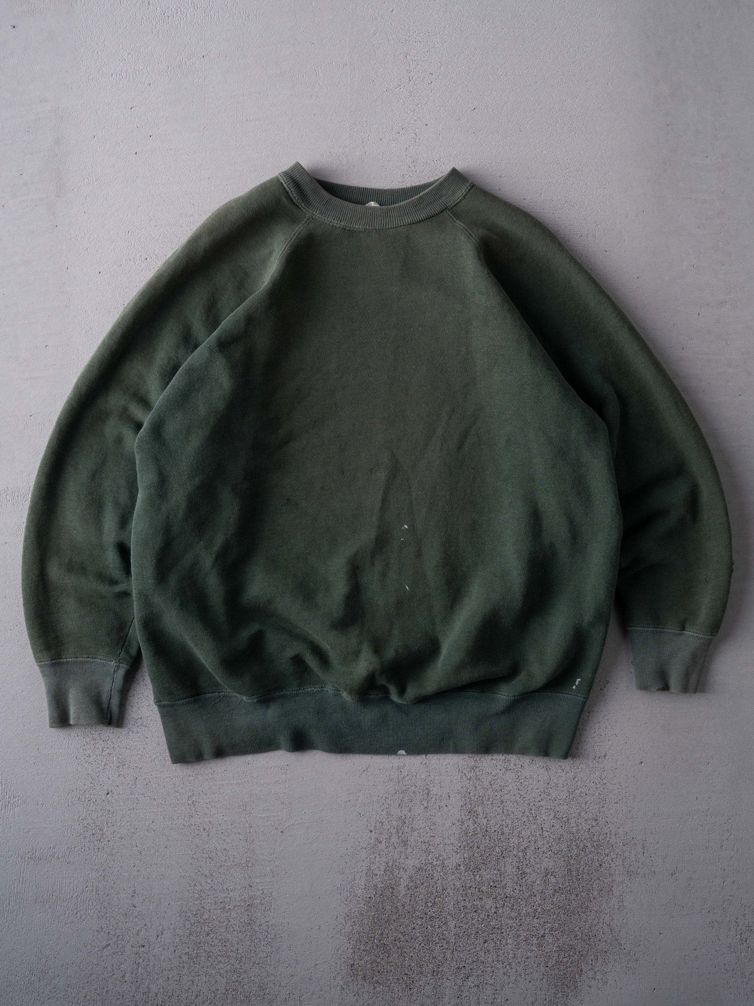Vintage 80s Washed Green Sun Faded Raglan Crewneck (M)
