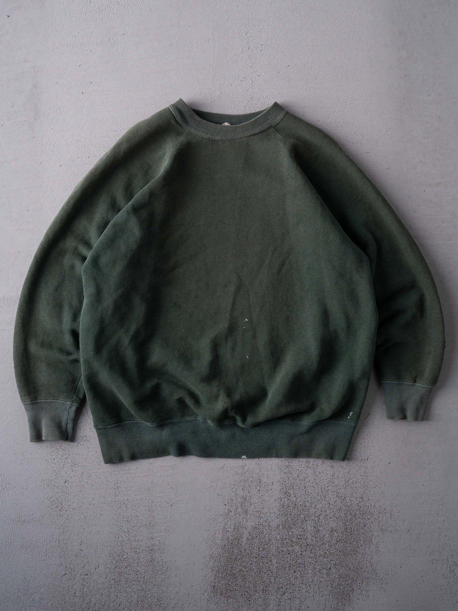 Vintage 80s Washed Green Sun Faded Raglan Crewneck (M)